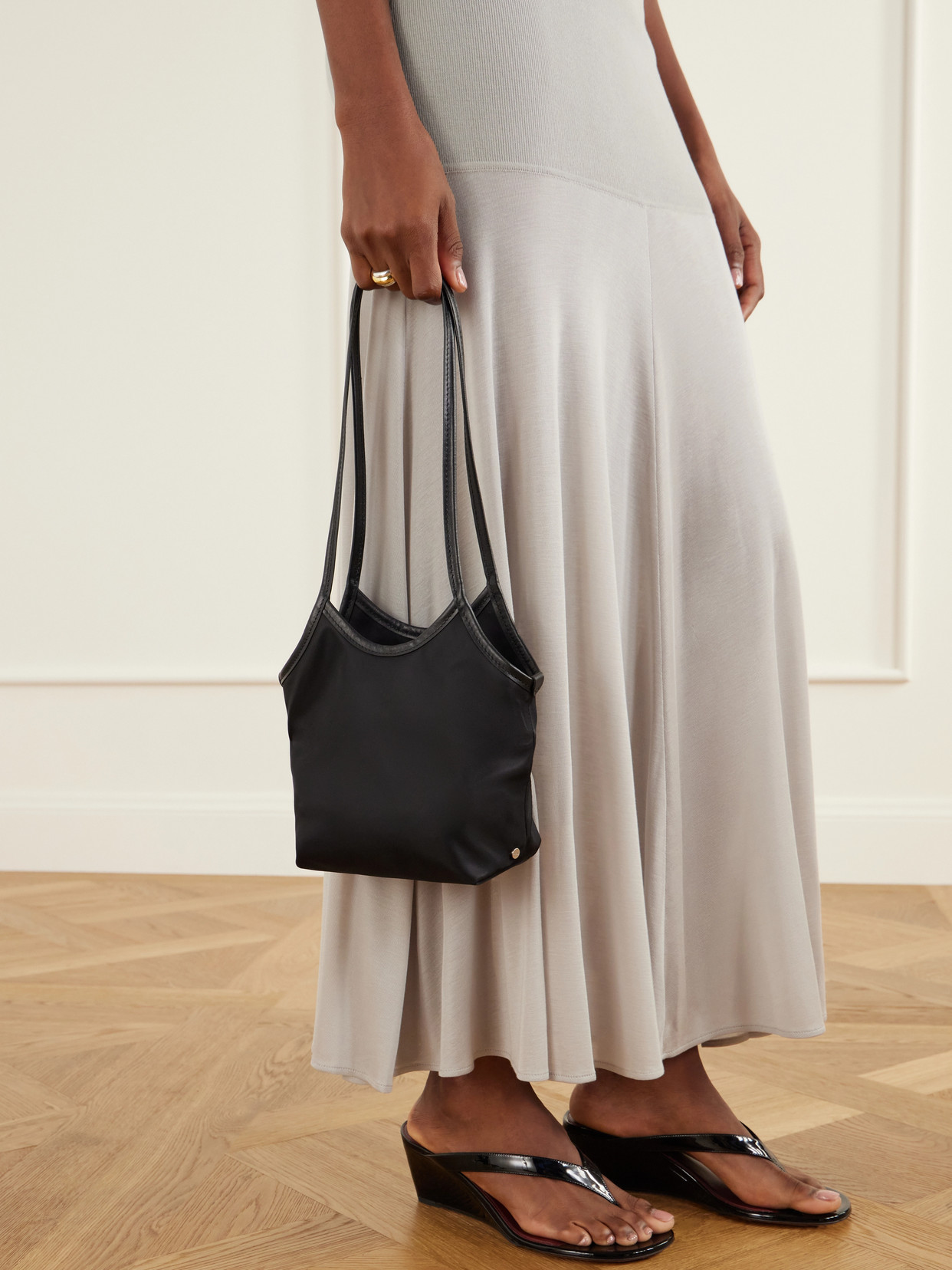 Cami Small Shoulder Bag