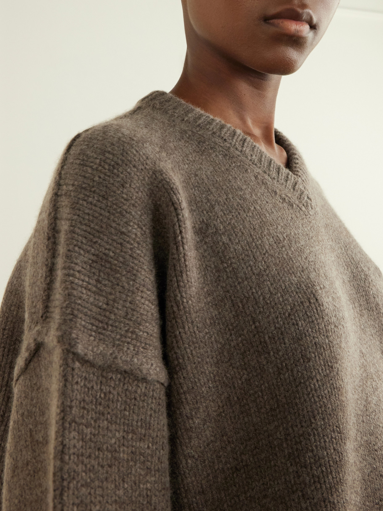 Jude Oversized Cashmere And Wool-Blend Sweater