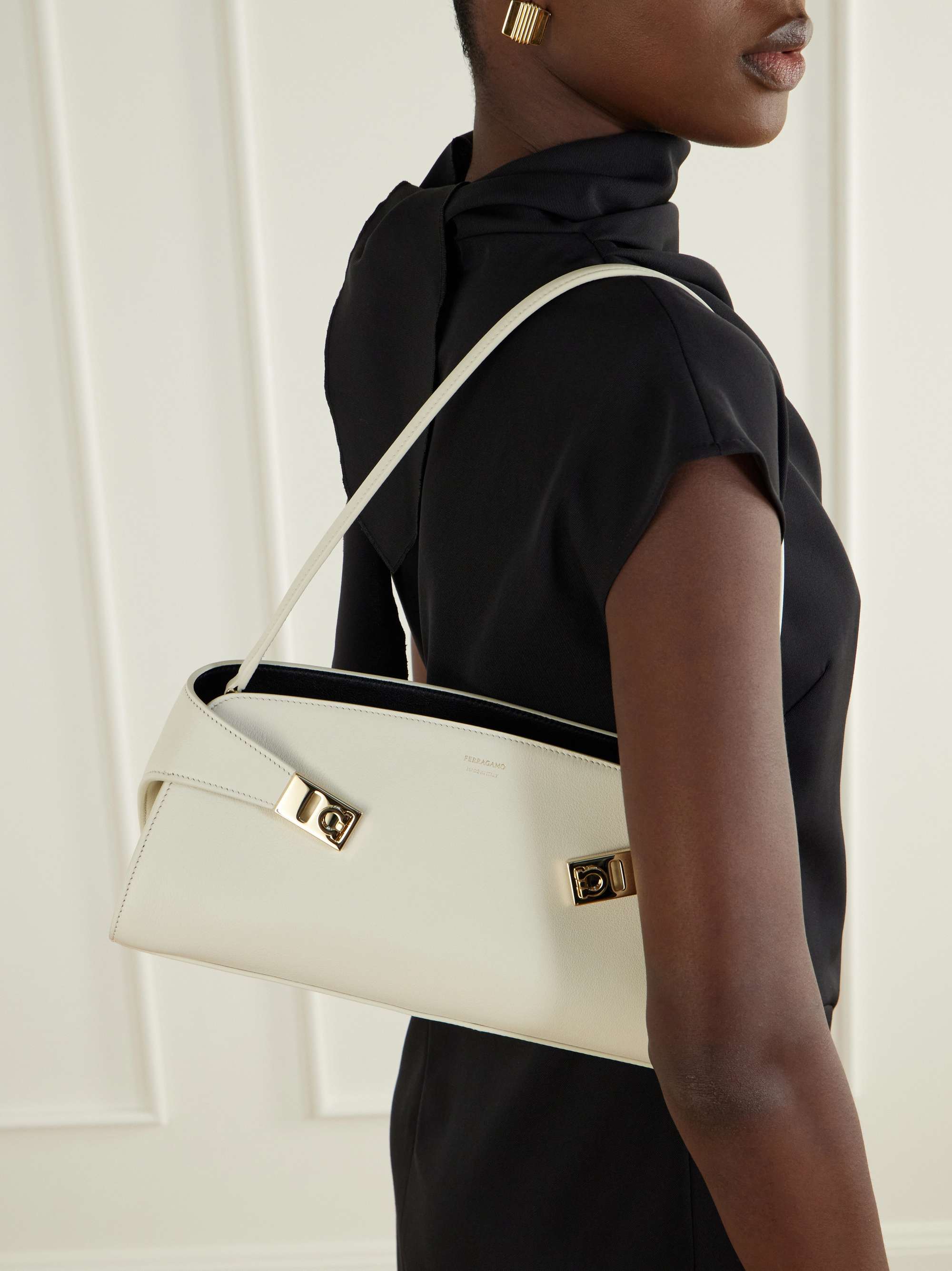 FERRAGAMO 