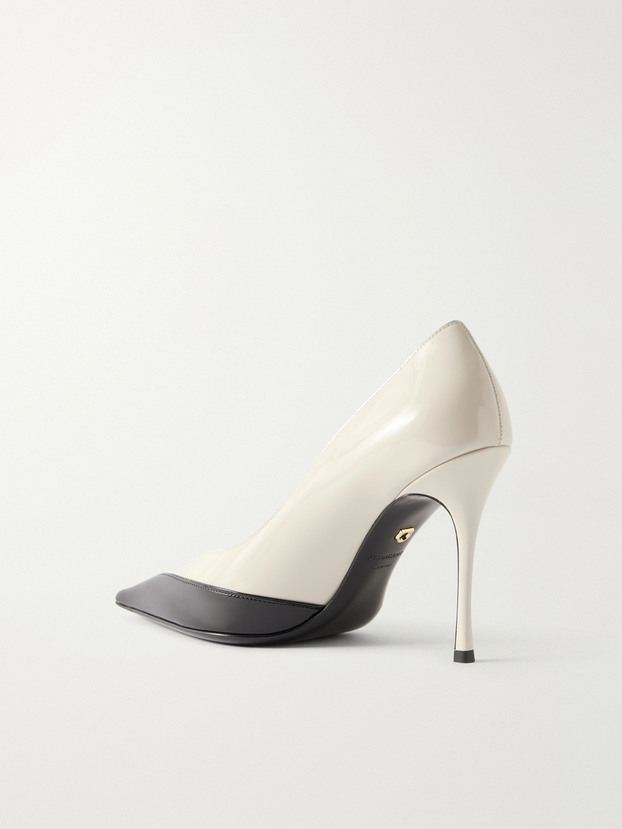 Yasmin 95 Two-Tone Pumps