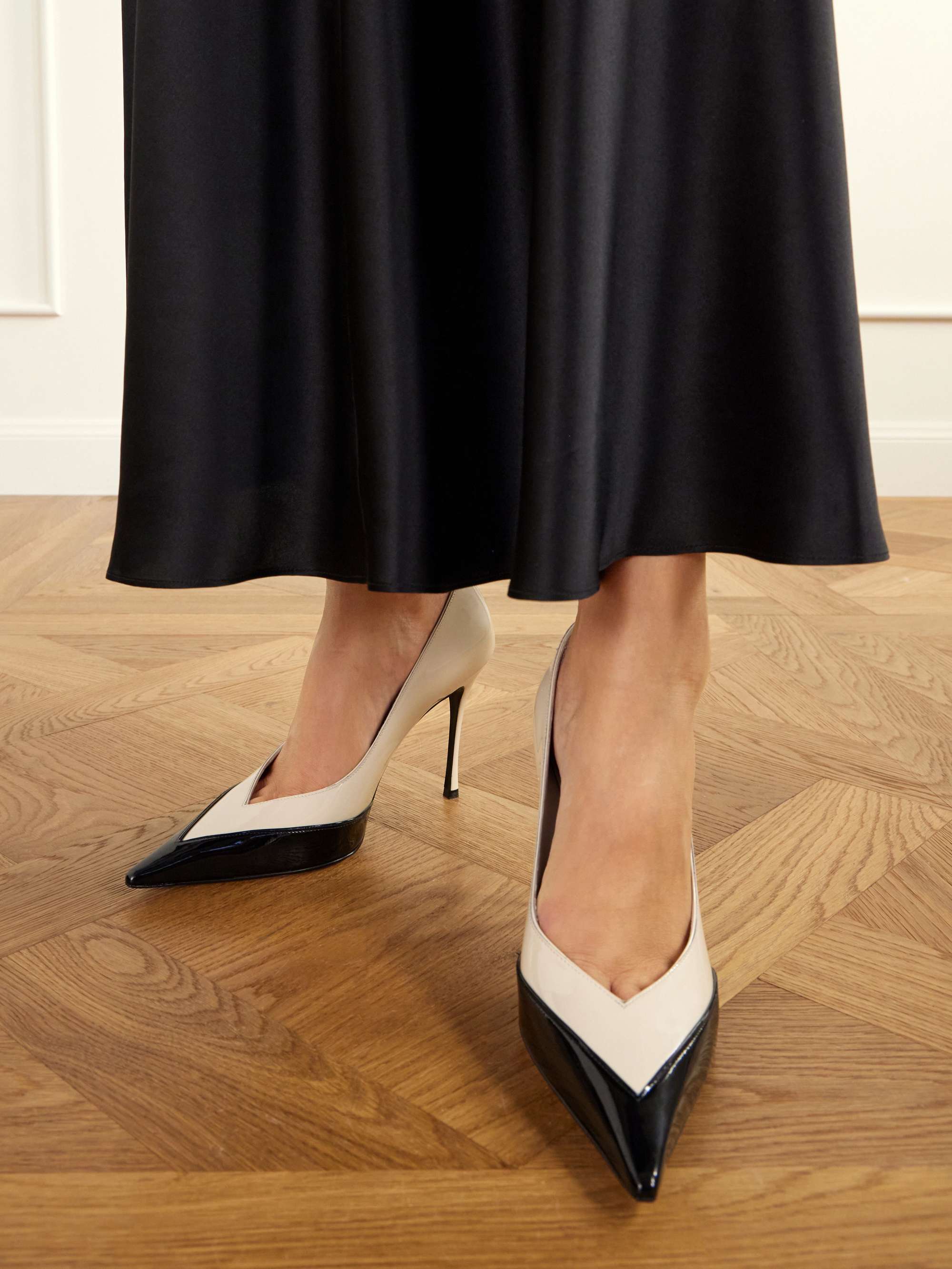 FERRAGAMO 