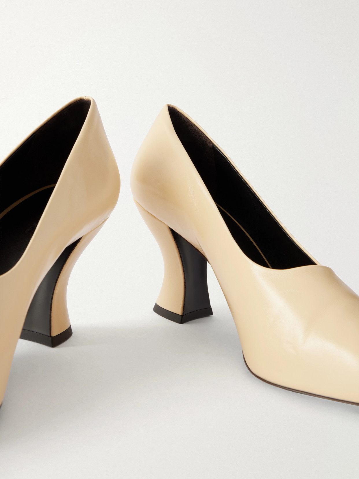 Colleen 75 Pumps