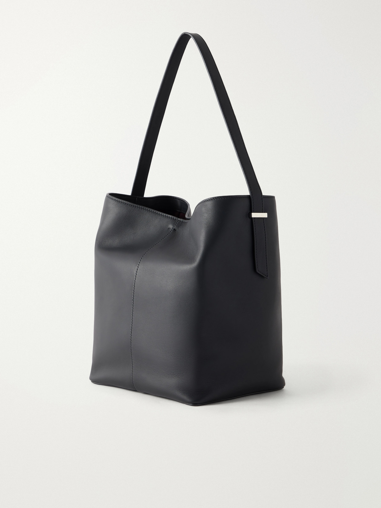 Métier - Tilt 22 Shoulder Bag