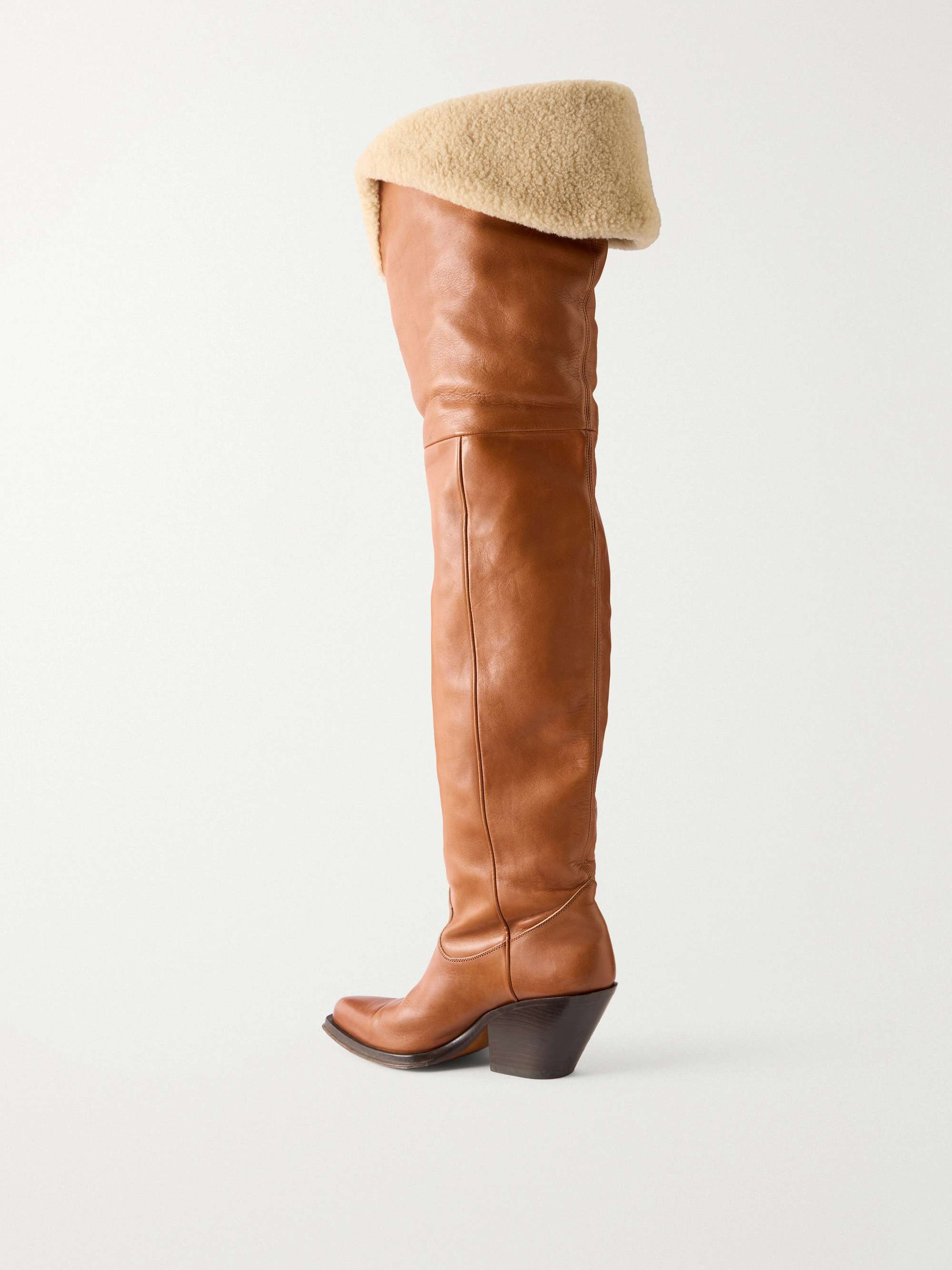 CHLOÉ 