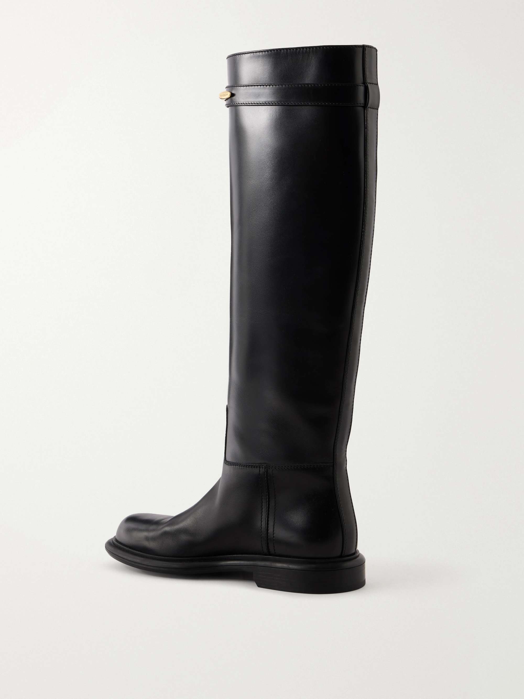 GIVENCHY 