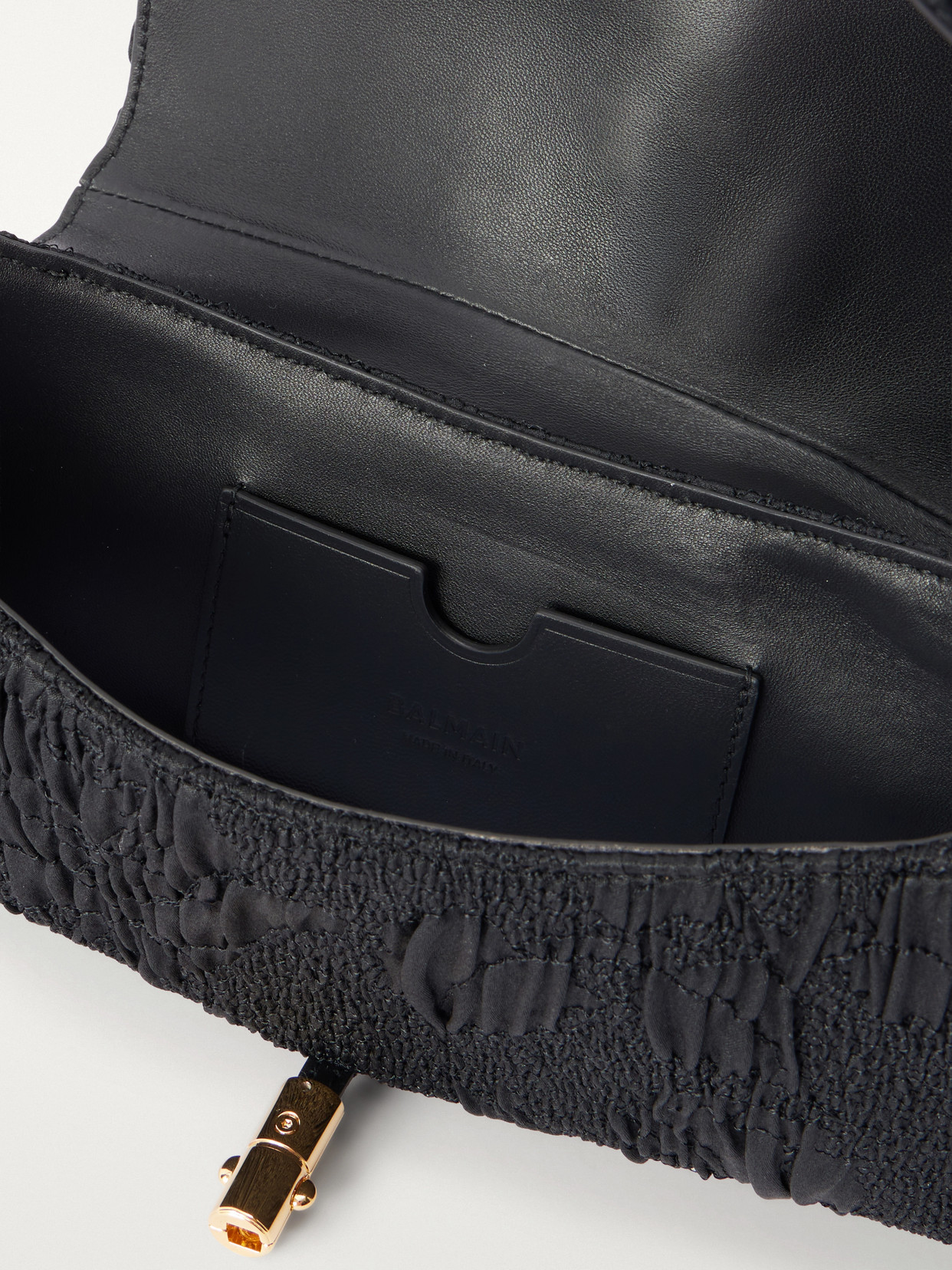 Metropolis Shoulder Bag