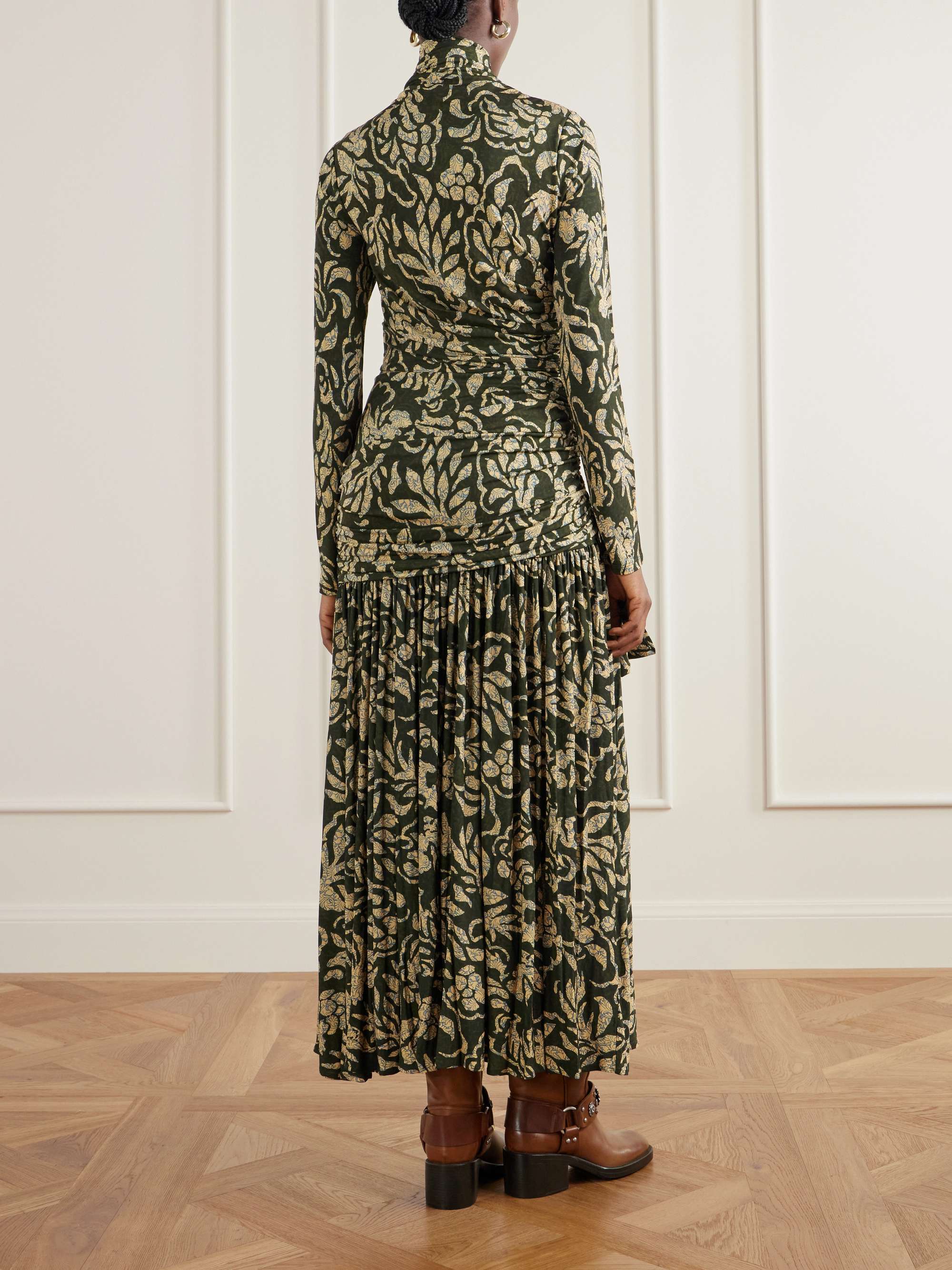 ULLA JOHNSON 