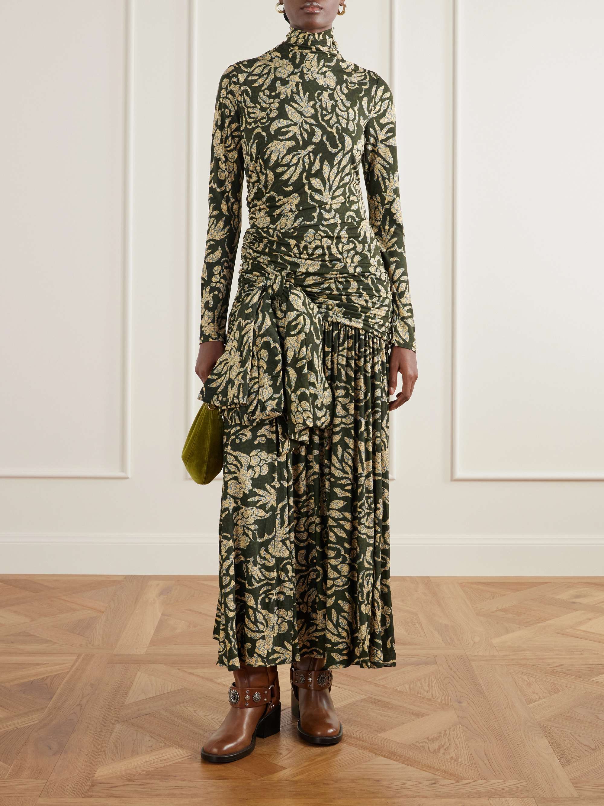 ULLA JOHNSON 