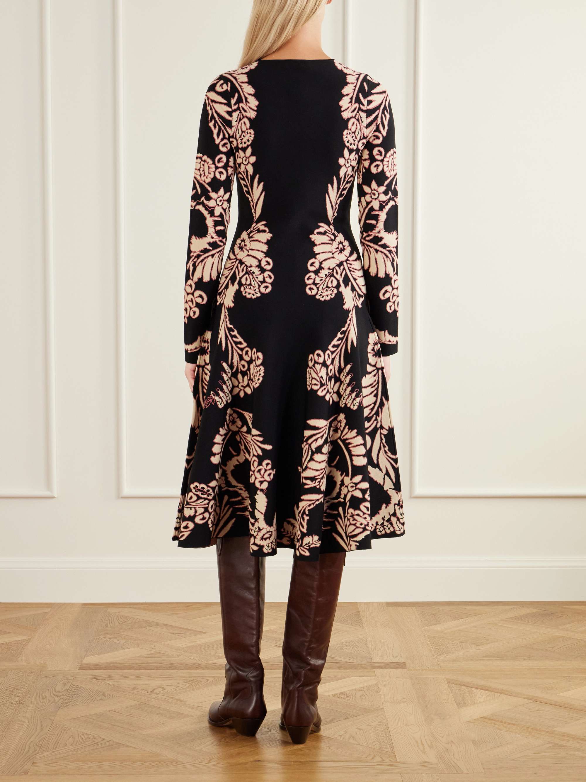 ULLA JOHNSON 