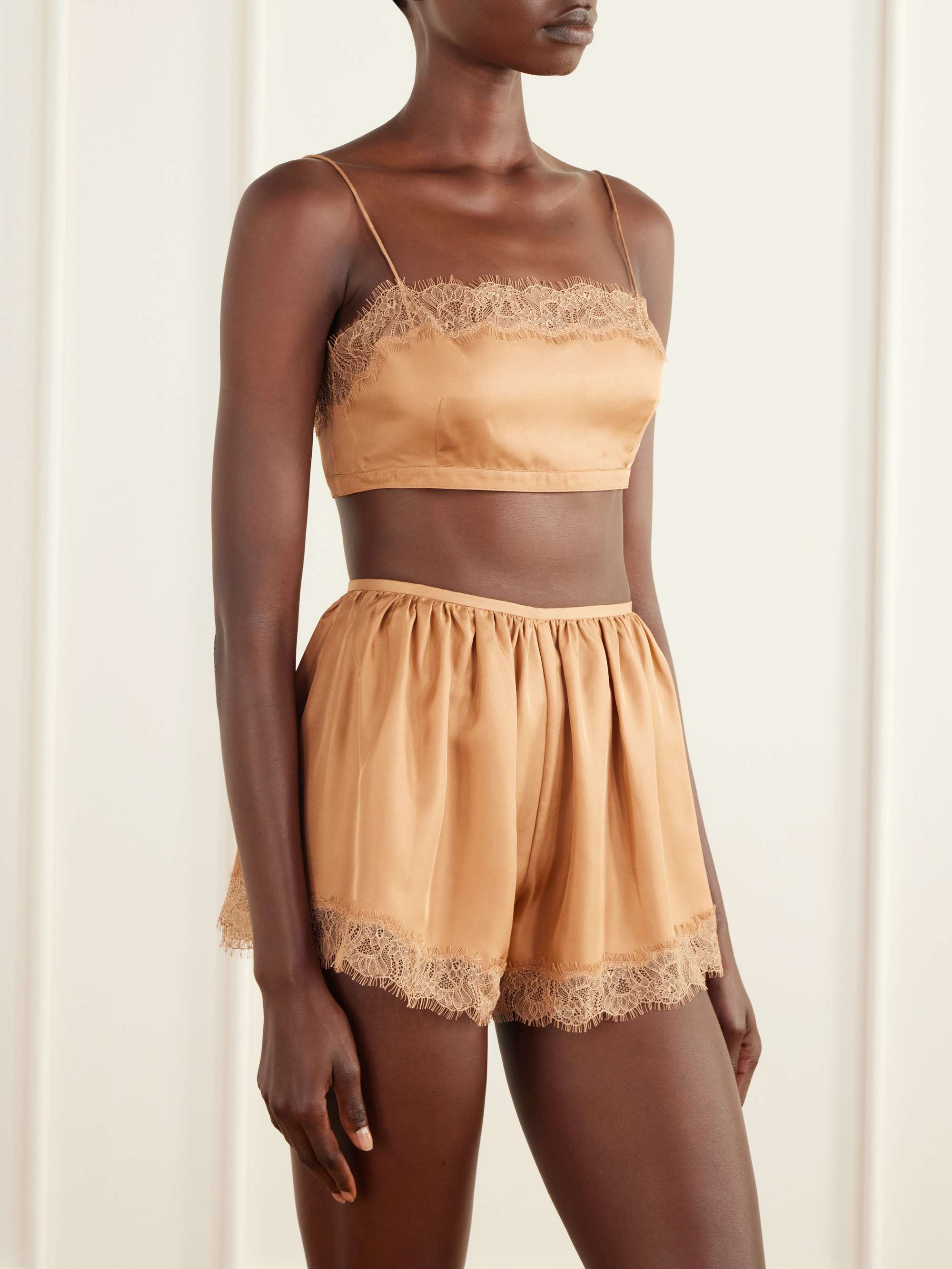 ULLA JOHNSON 
