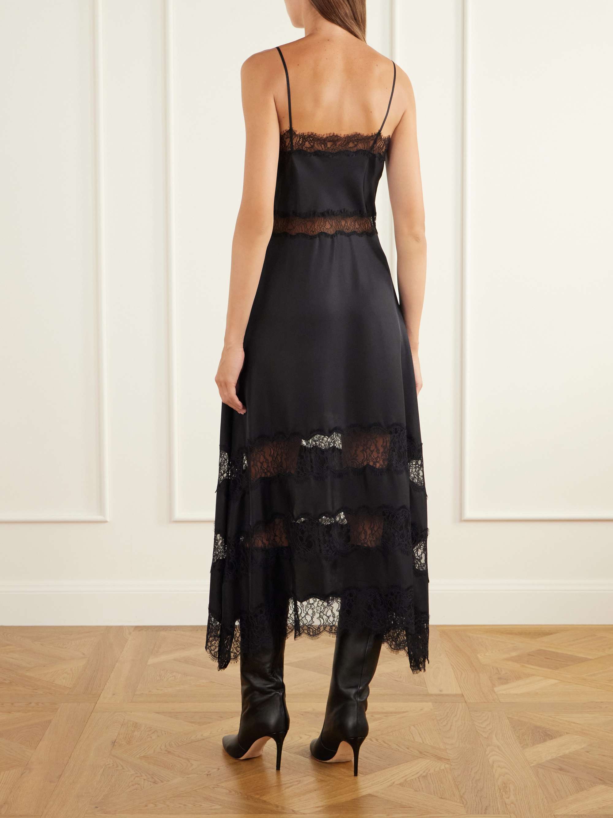 ULLA JOHNSON 