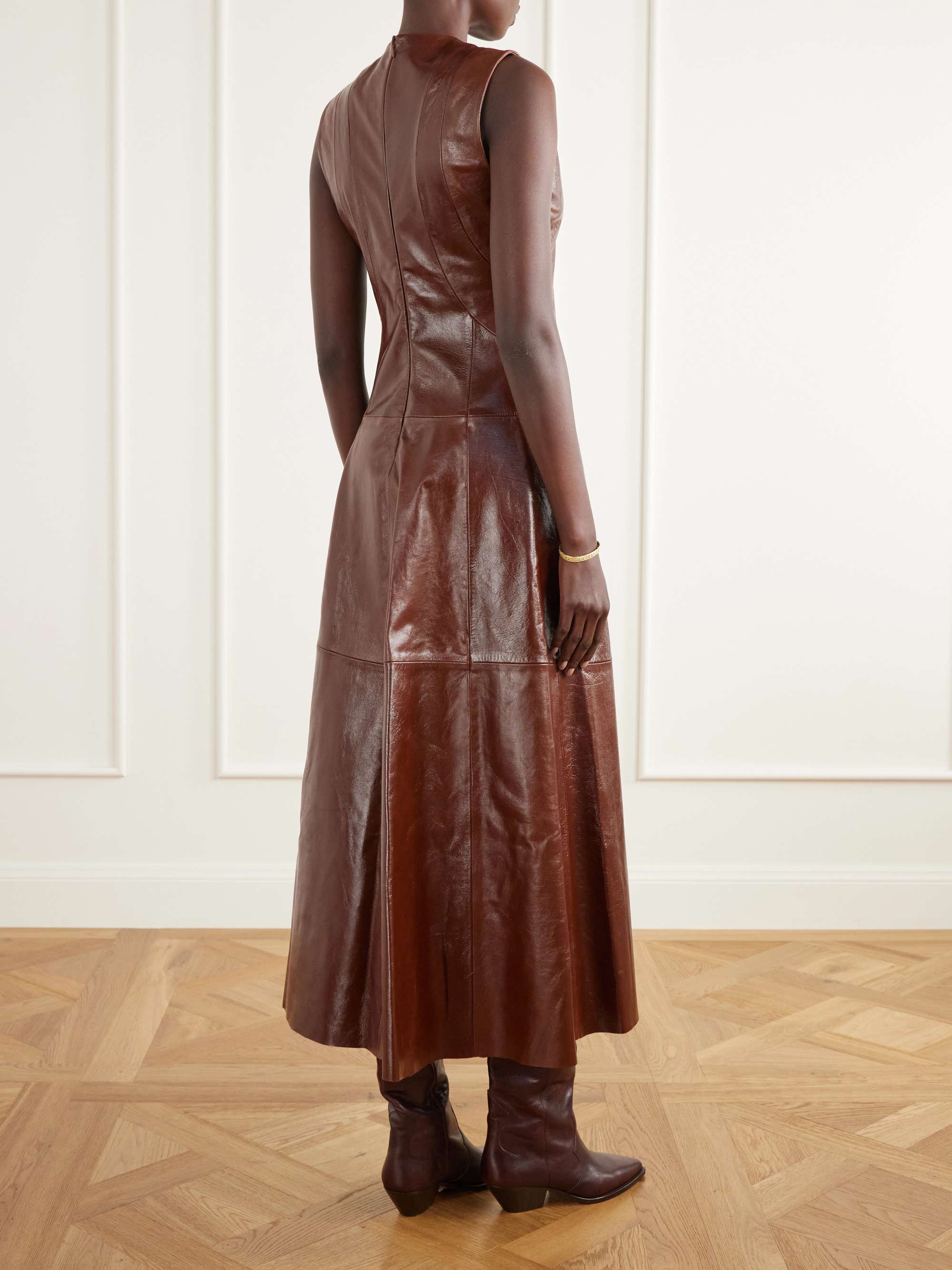 ULLA JOHNSON 