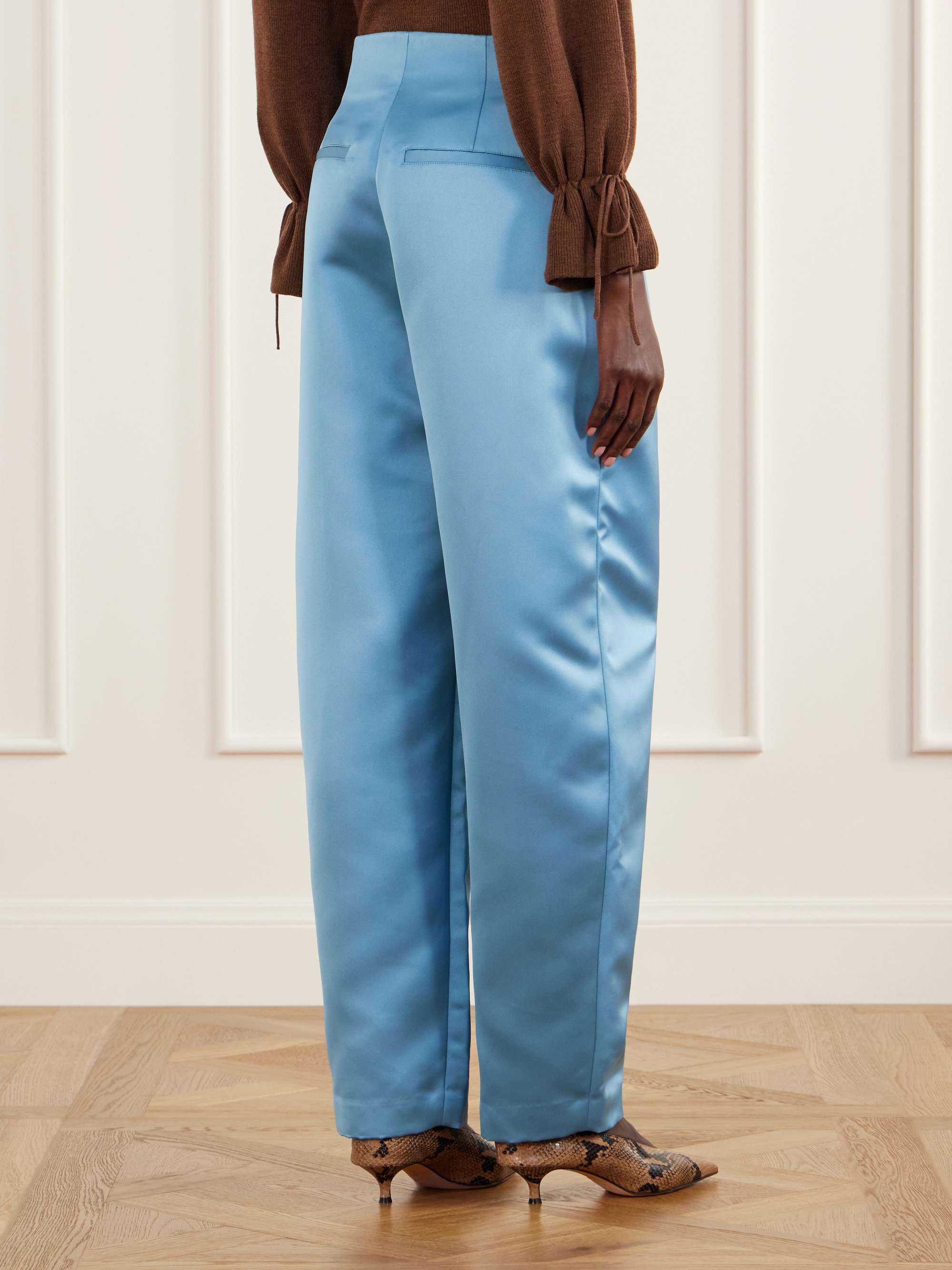 ULLA JOHNSON 
