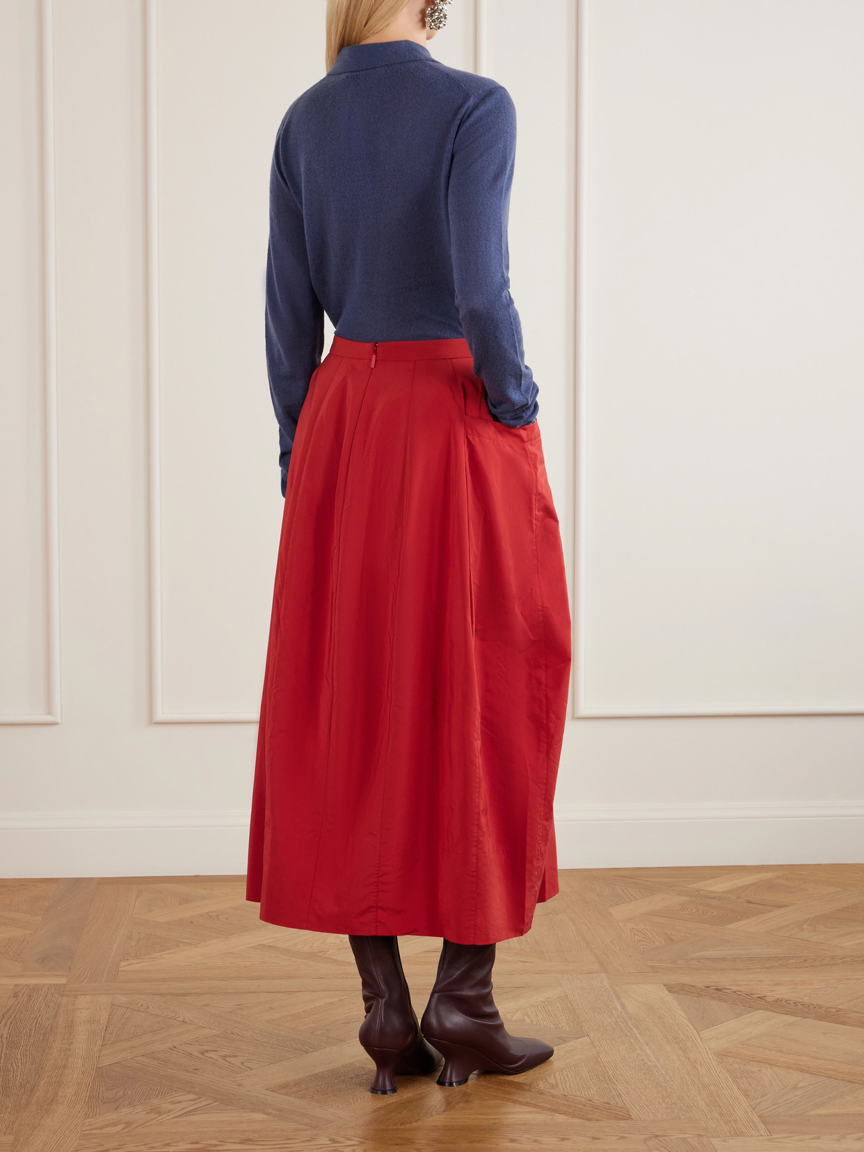 Tibi Lantern Paneled Shell Skirt In Red