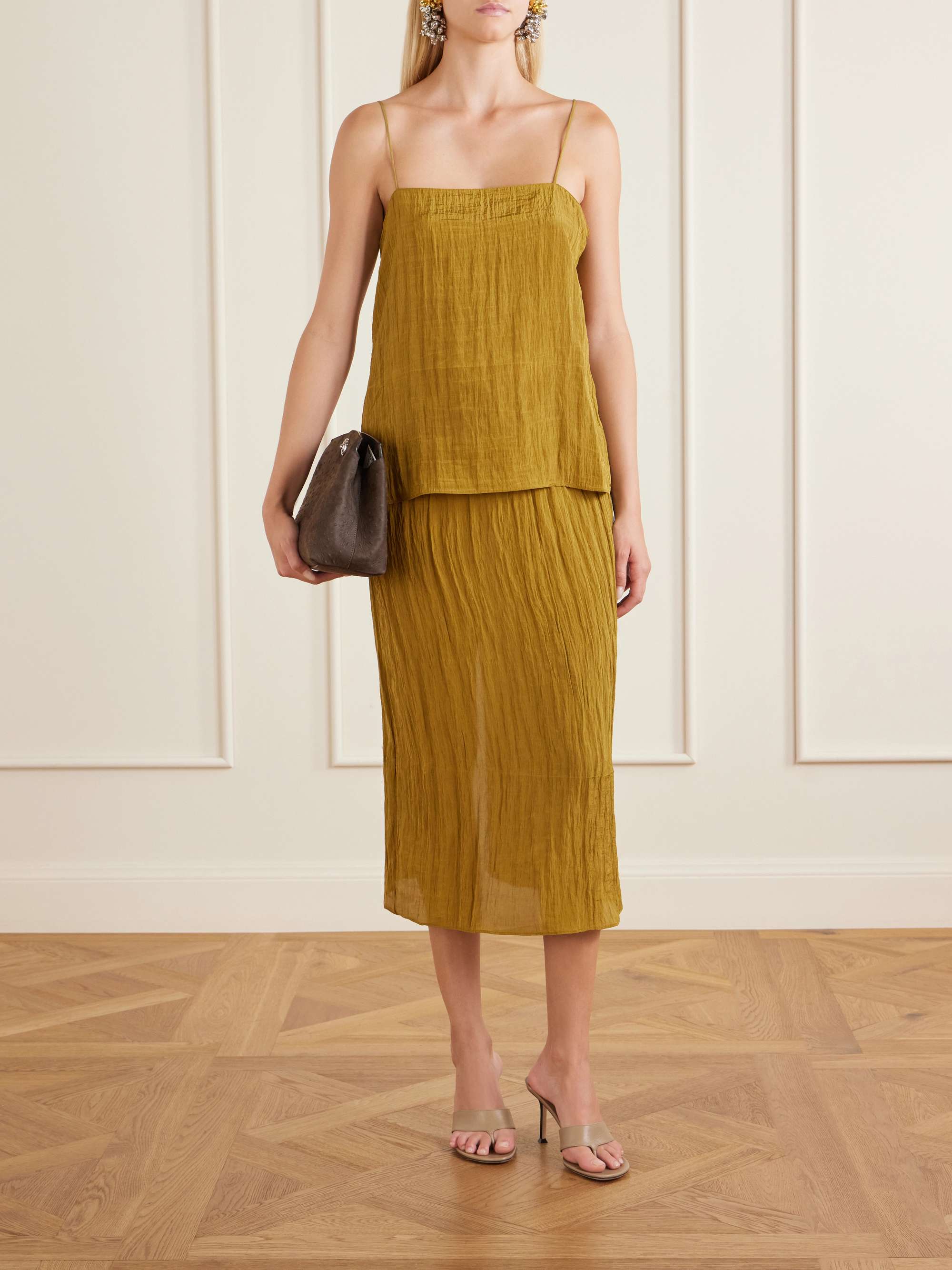 TIBI 