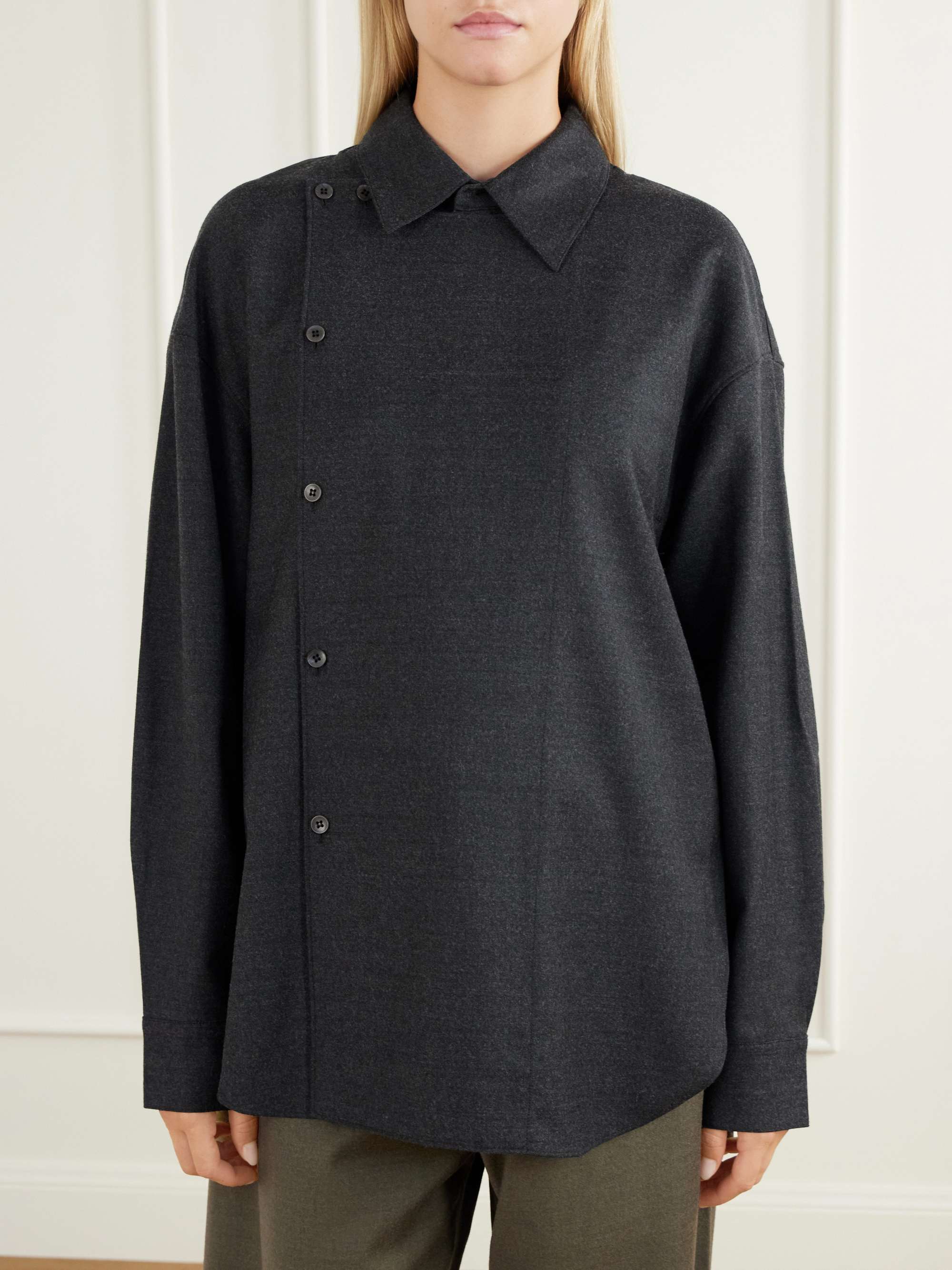 TIBI 