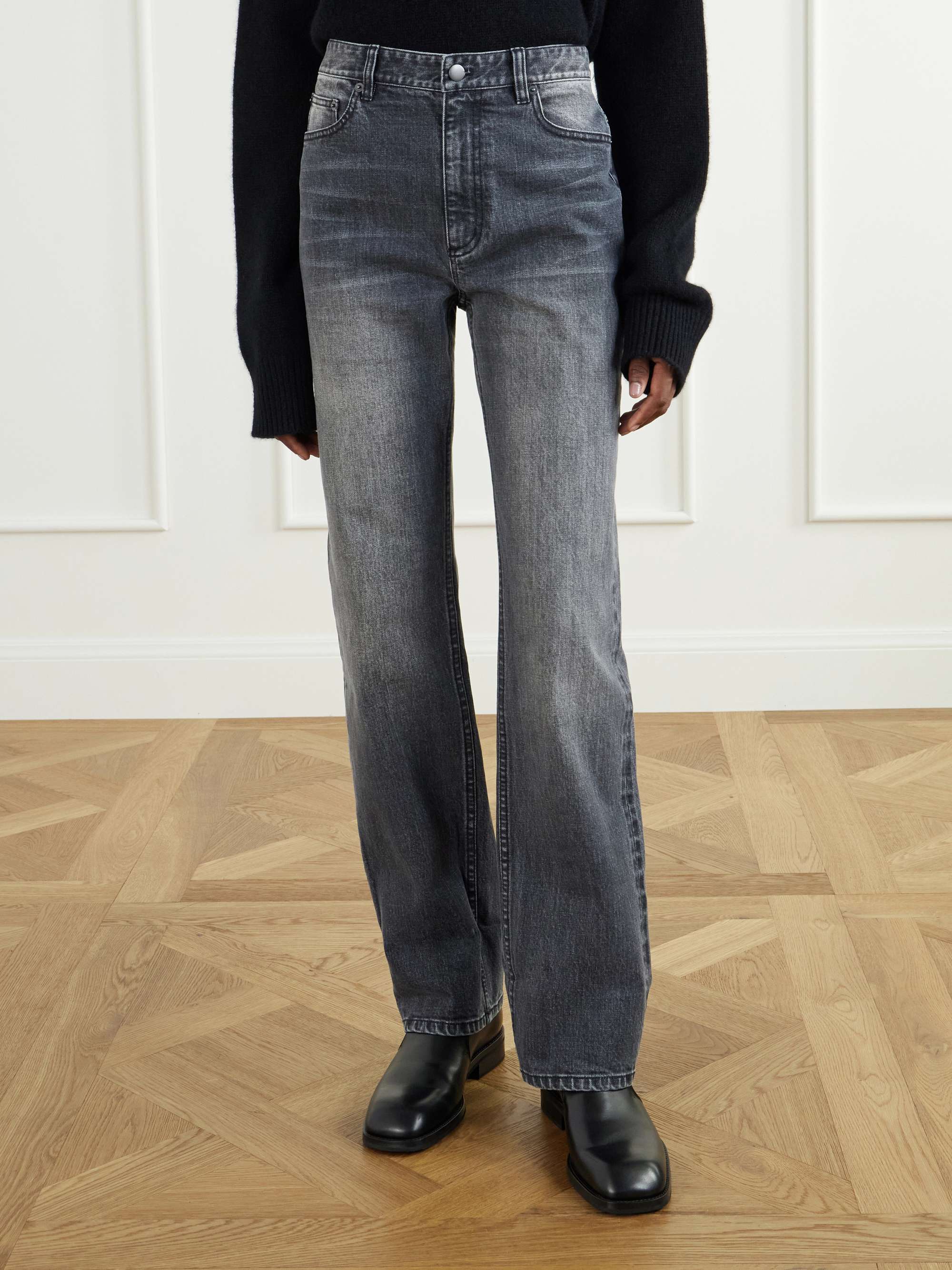 TIBI 