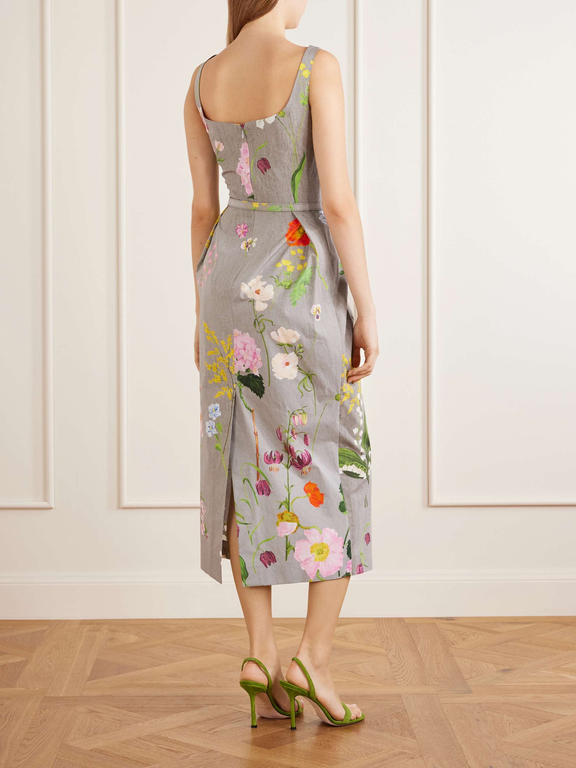 OSCAR DE LA RENTA 