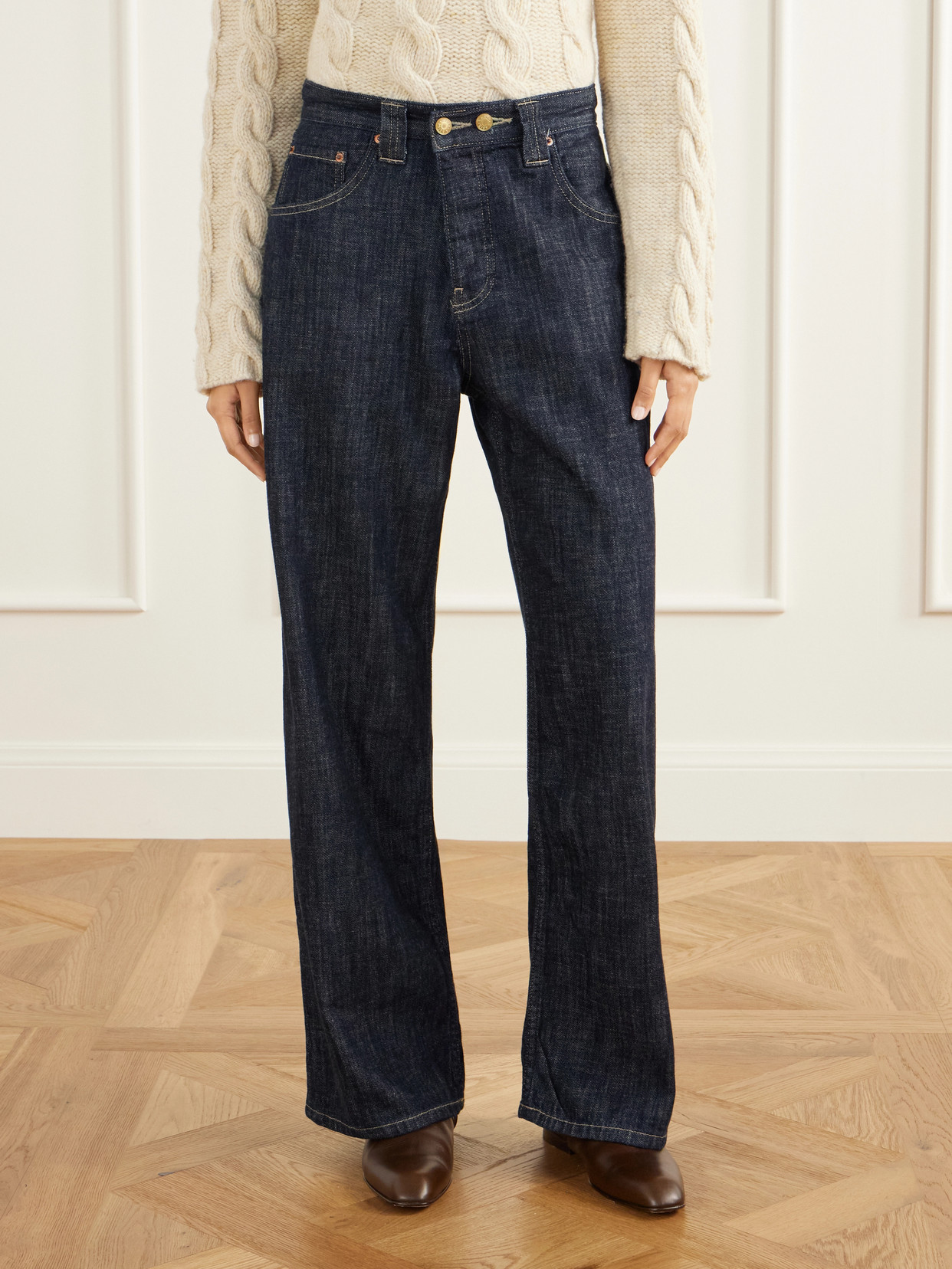 Vic Mid-Rise Straight-Leg Jeans