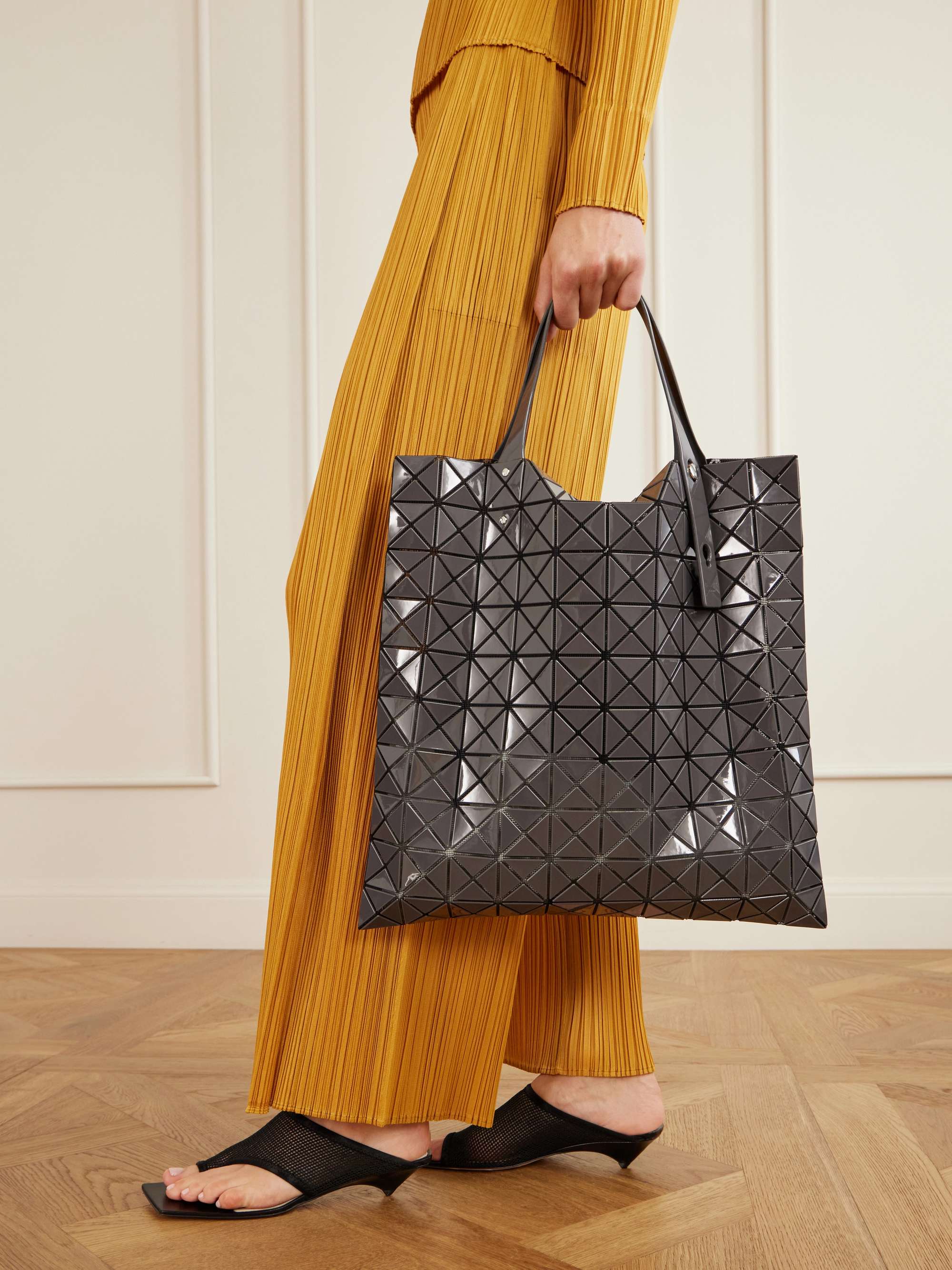 BAO BAO ISSEY MIYAKE 