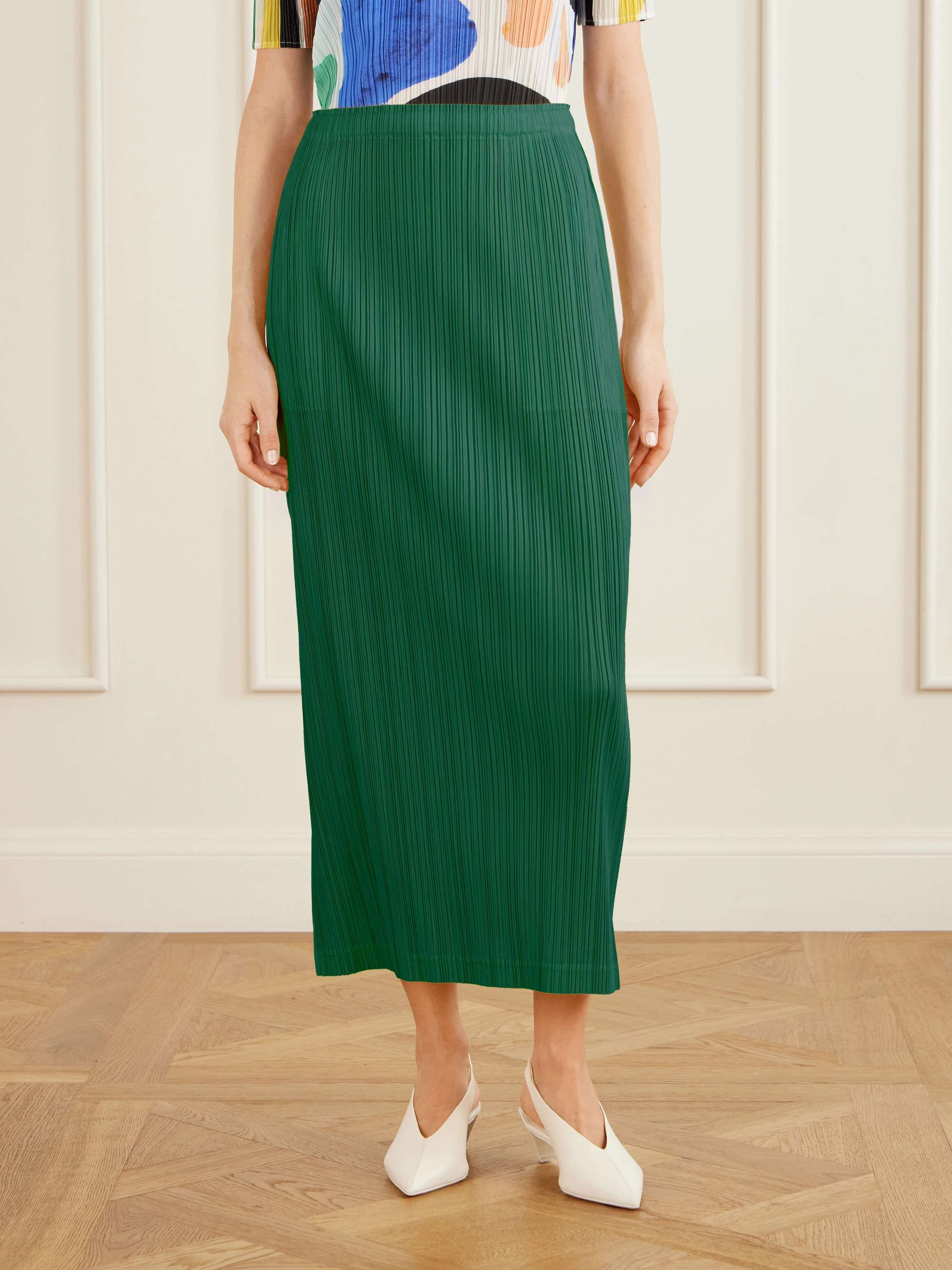 PLEATS PLEASE ISSEY MIYAKE 