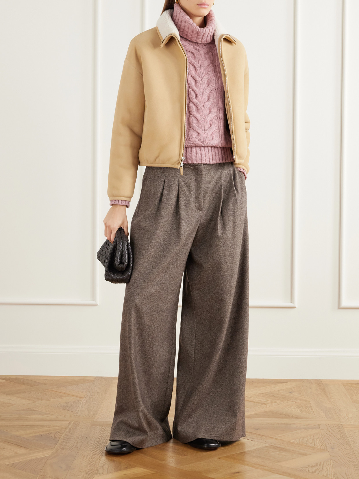 Traveling Cable-Knit Cashmere Turtleneck Sweater
