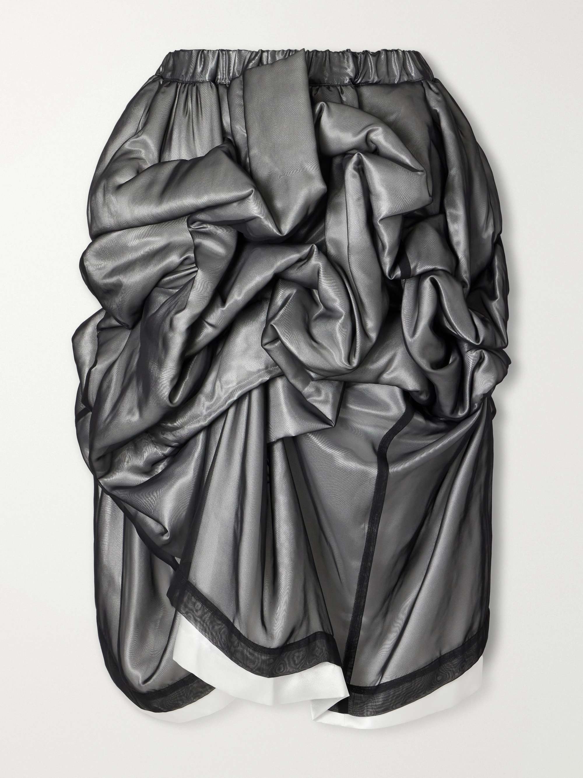 COMME des GARÇONS 