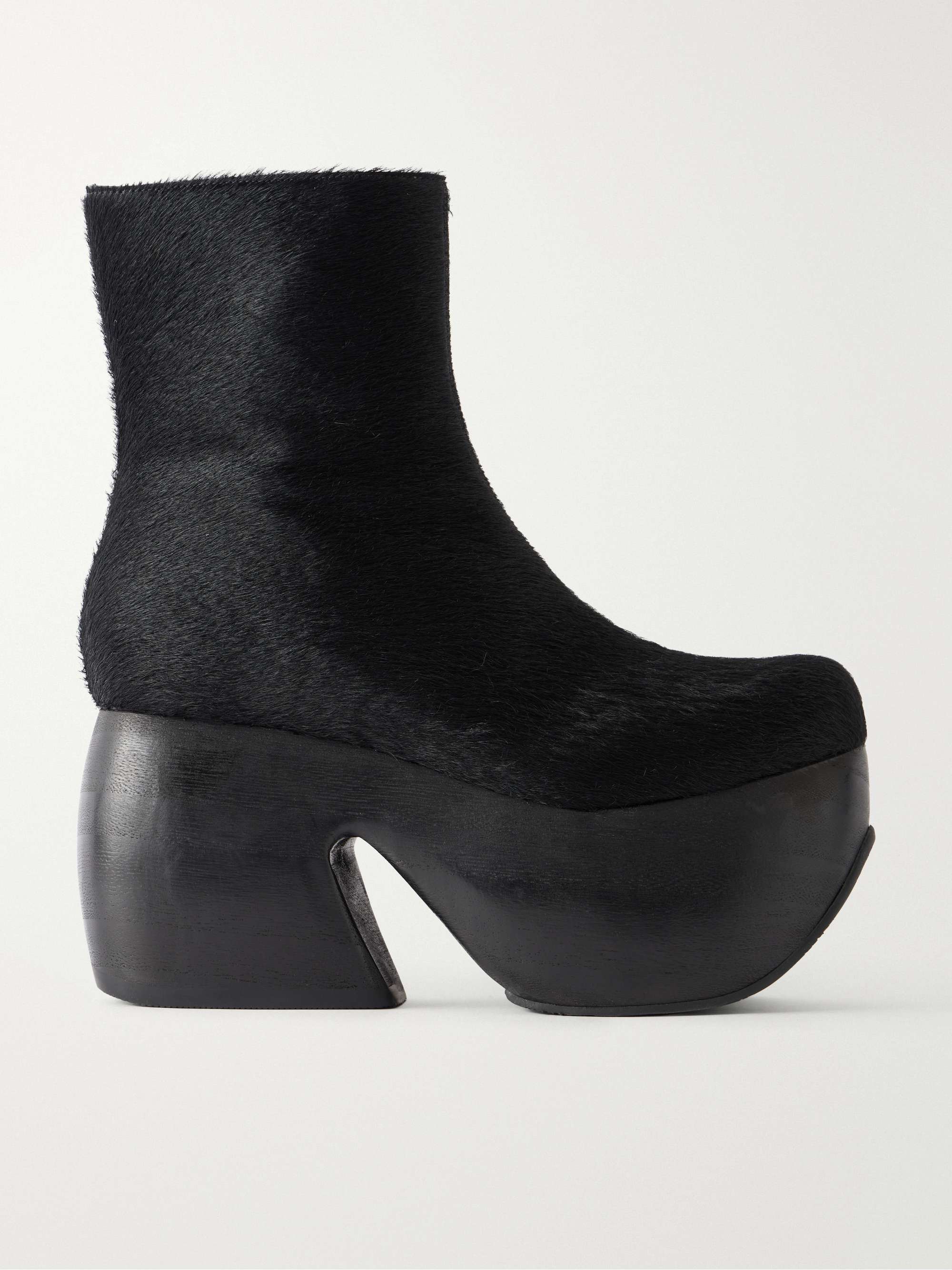 COMME des GARÇONS 