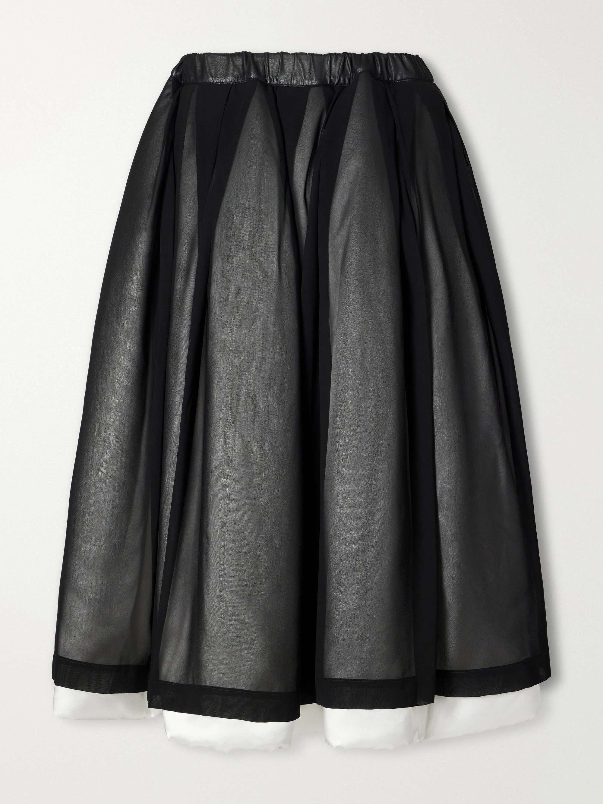 COMME des GARÇONS 