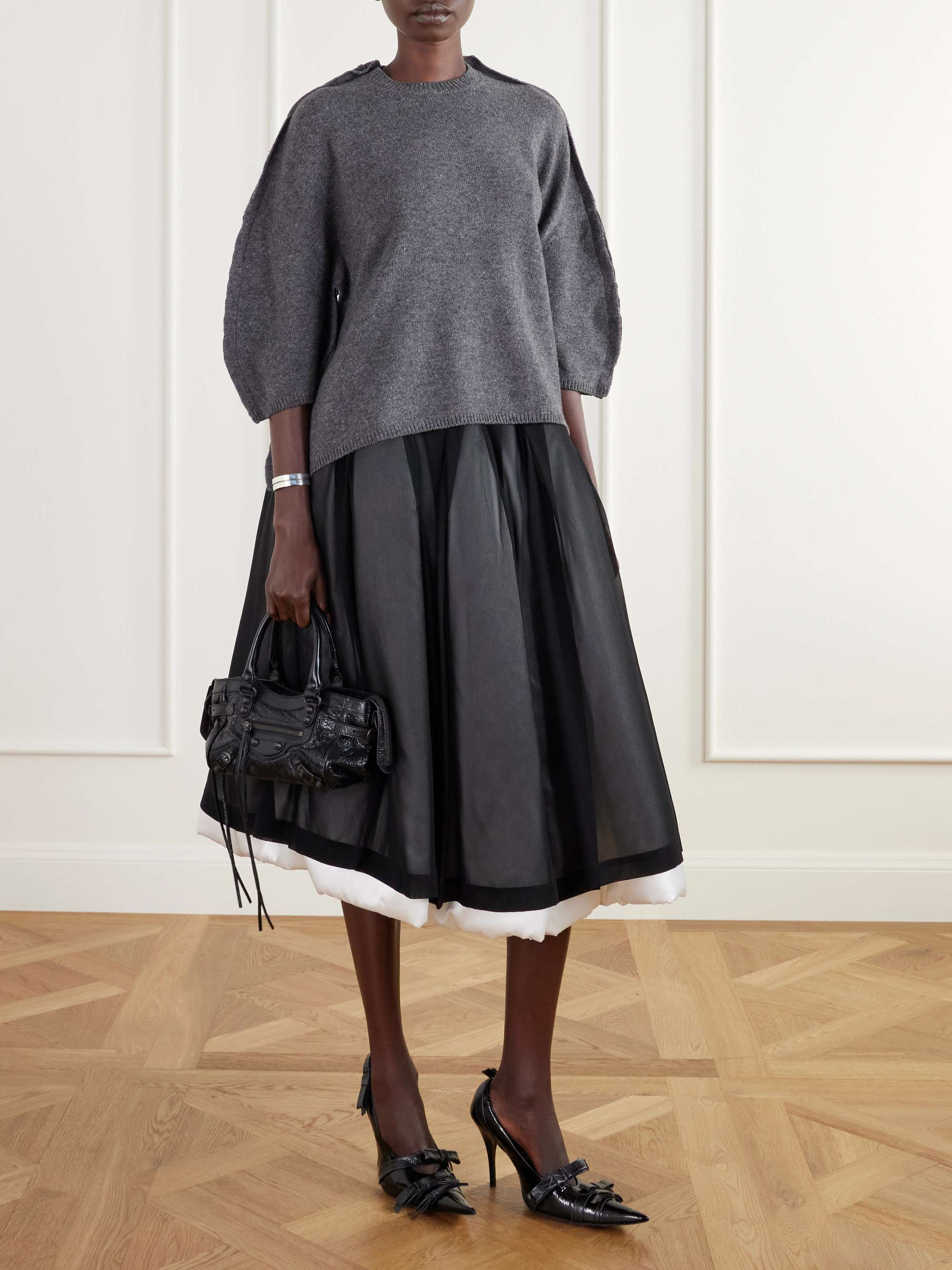 COMME des GARÇONS 