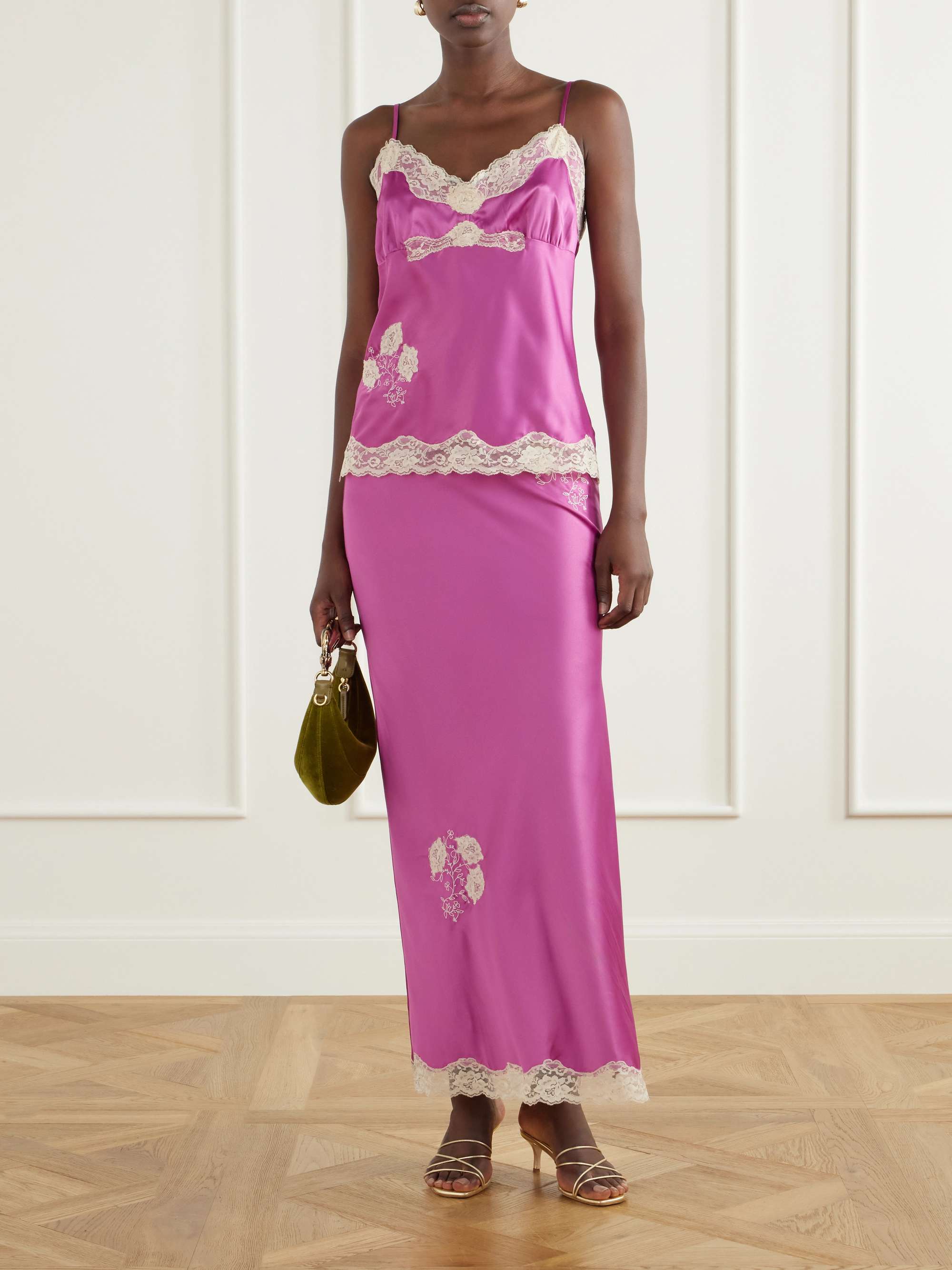ANNA SUI 