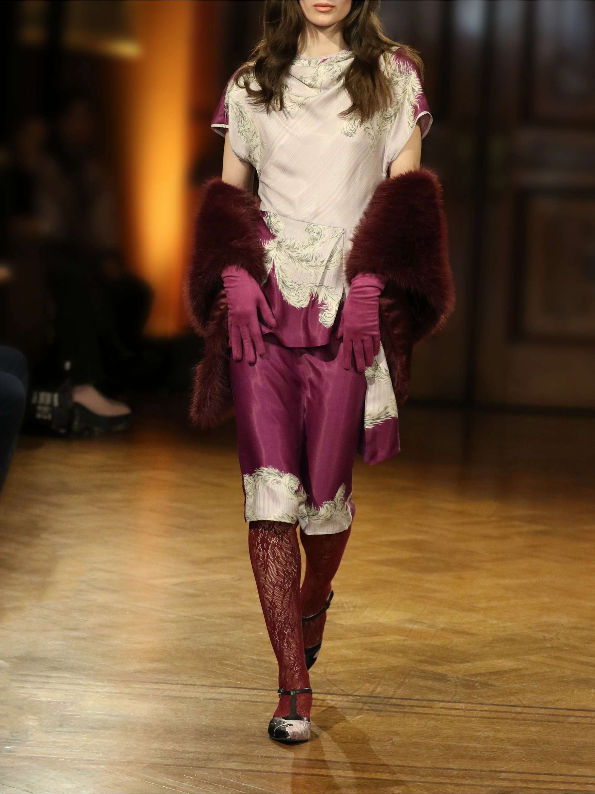 ANNA SUI Oversized plush shawl | NET-A-PORTER