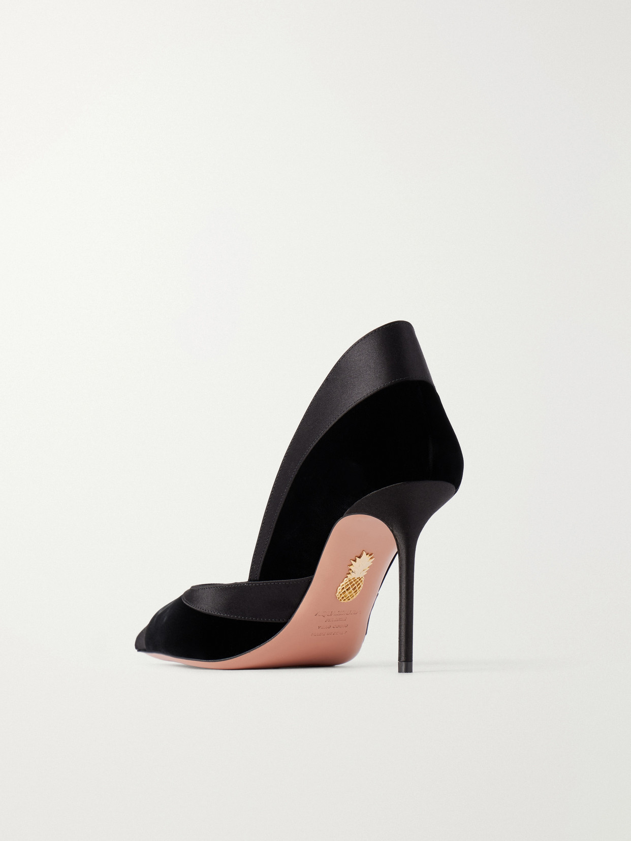Shadow 85 Velvet And Pumps