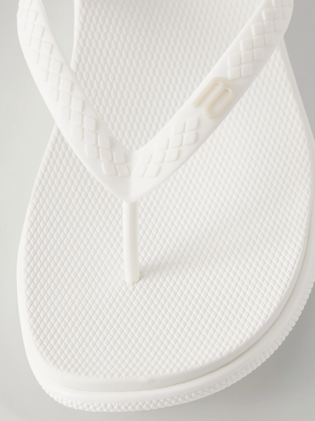 Pilar Recycled Thong Sandals