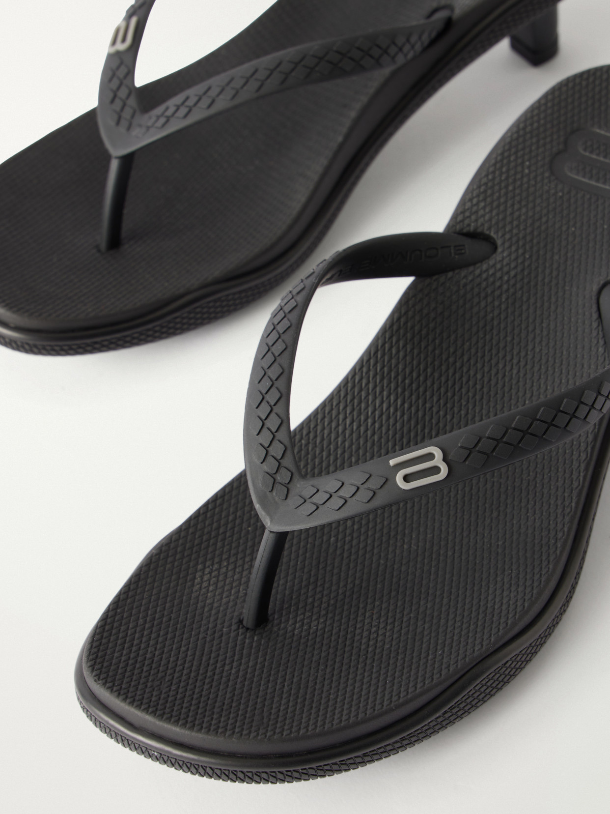 Arc 40 Rubber Thong Sandals