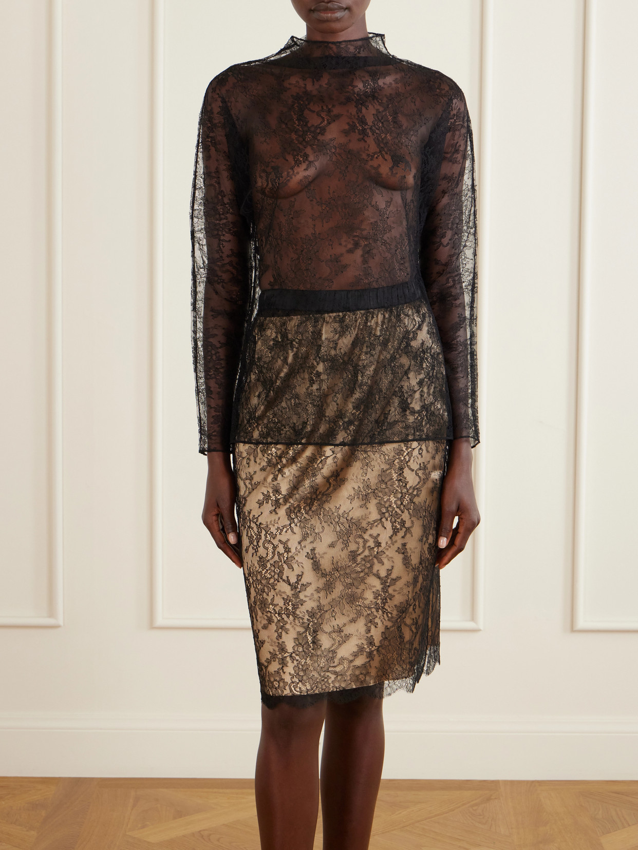 Straight Lace Midi