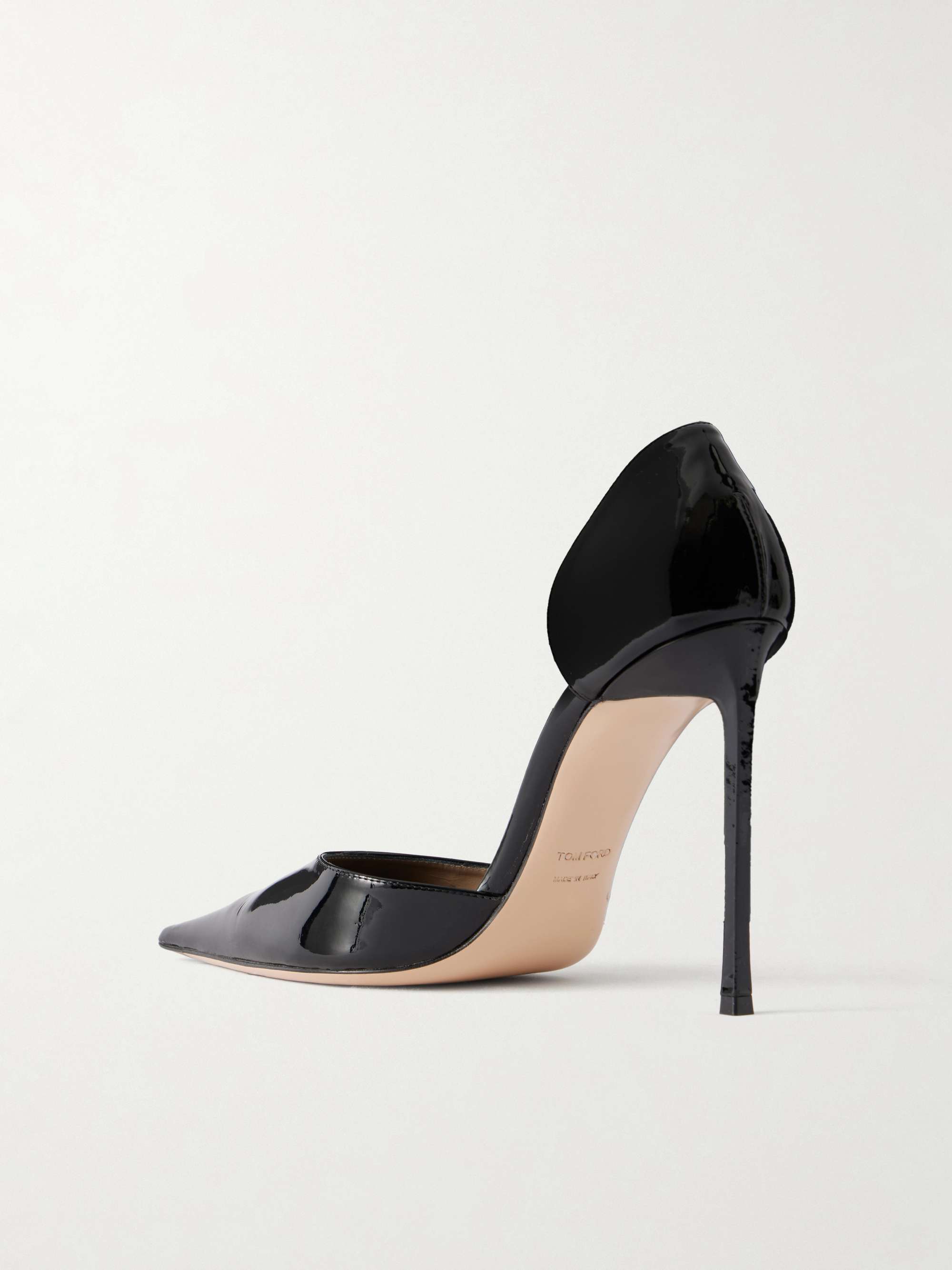 TOM FORD 