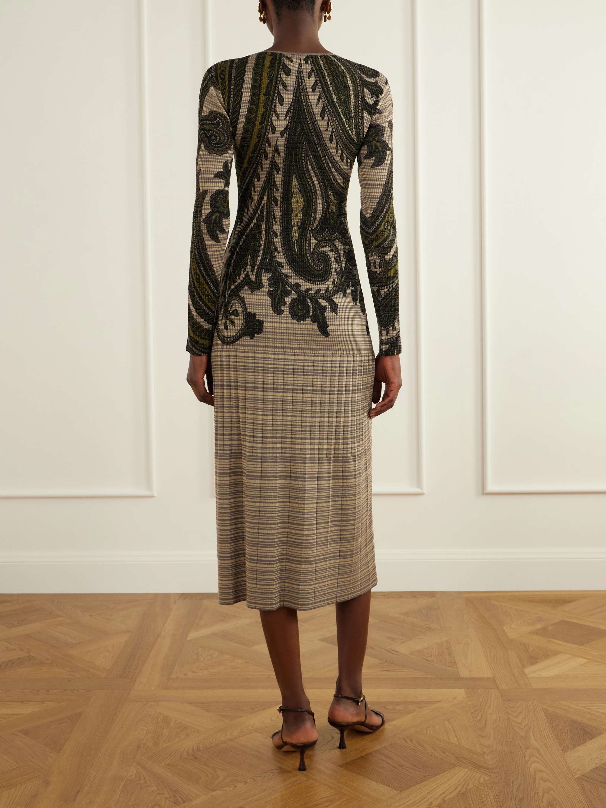 ETRO 