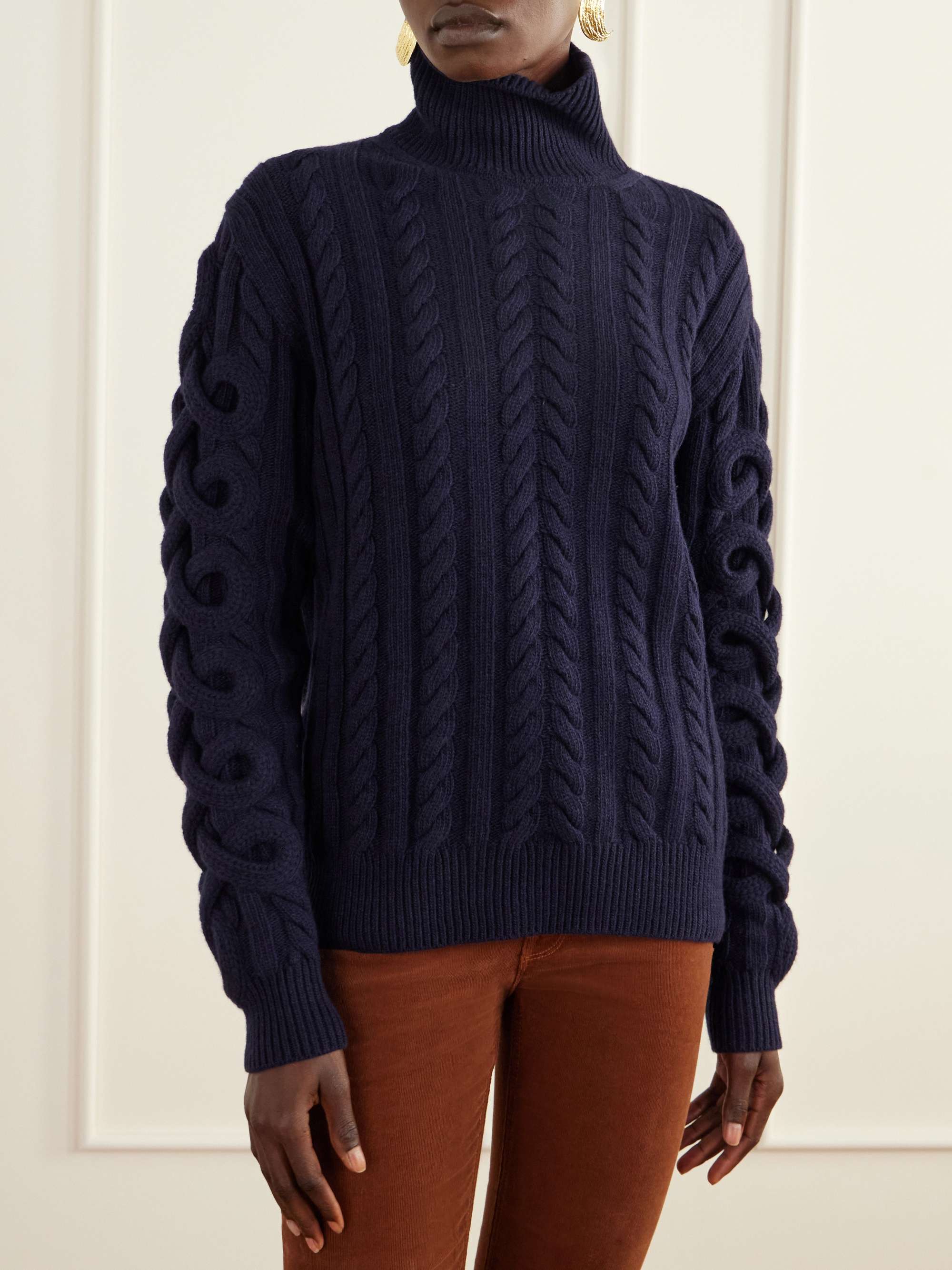 ETRO 