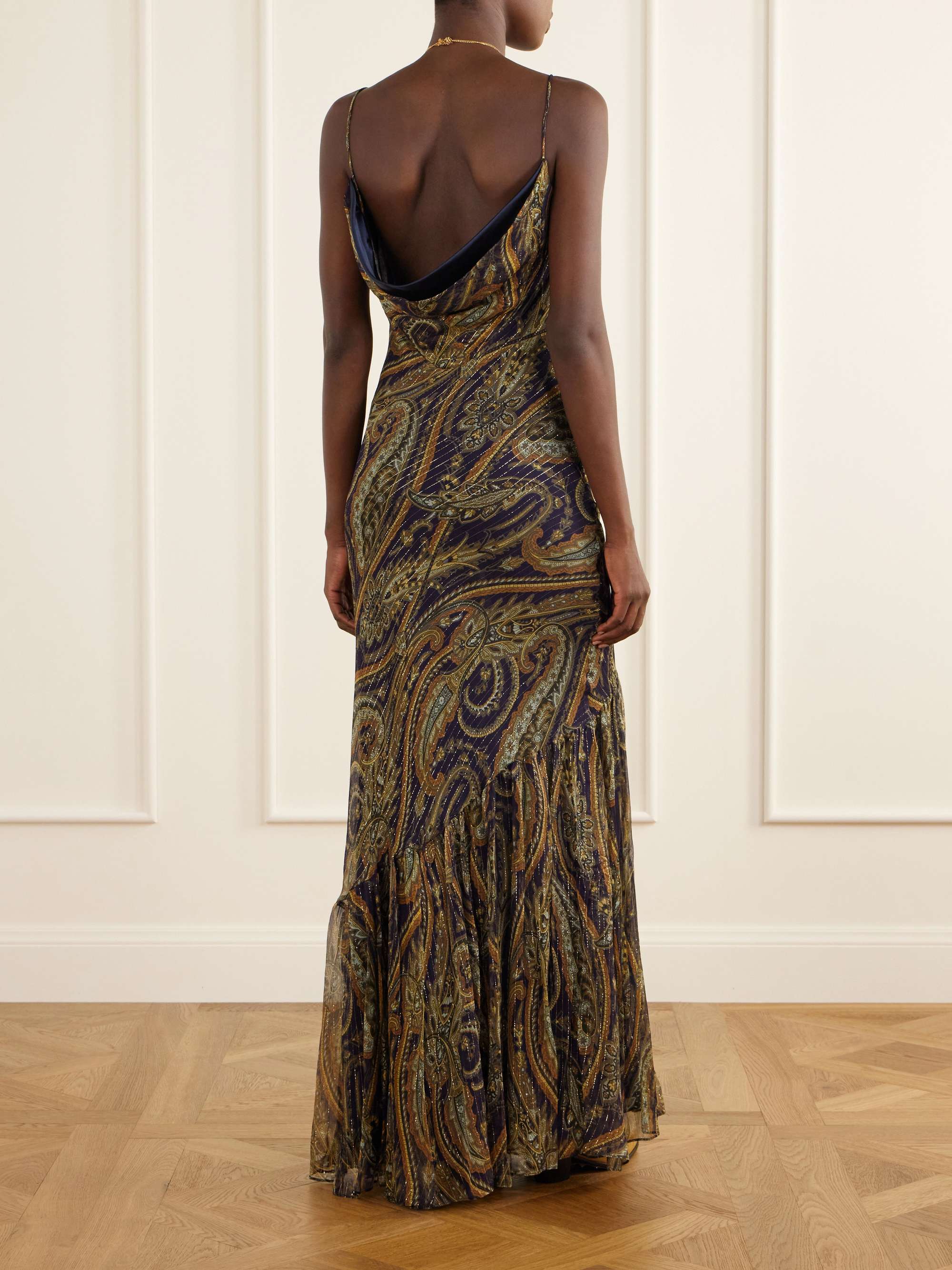 ETRO 