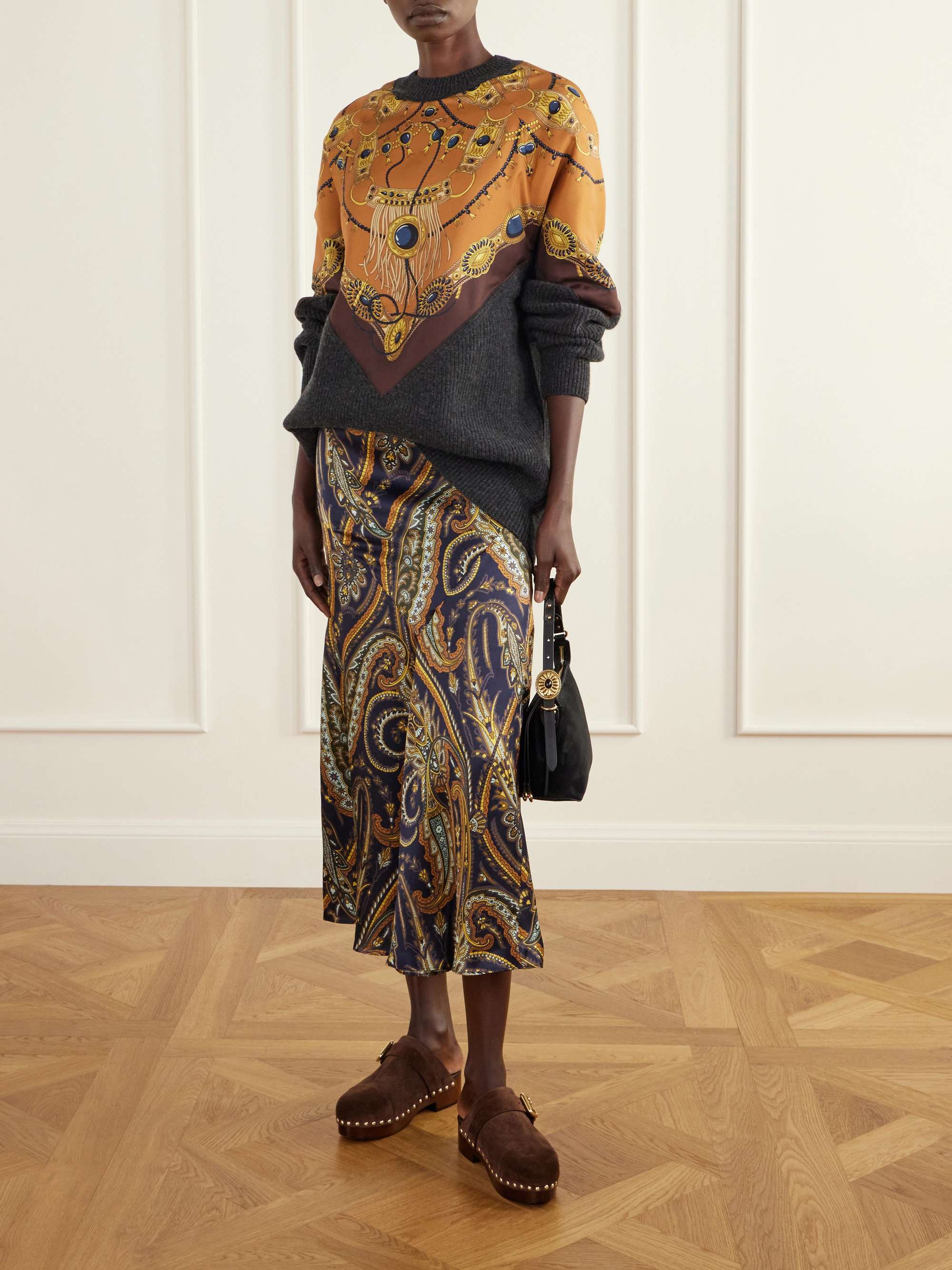 ETRO 