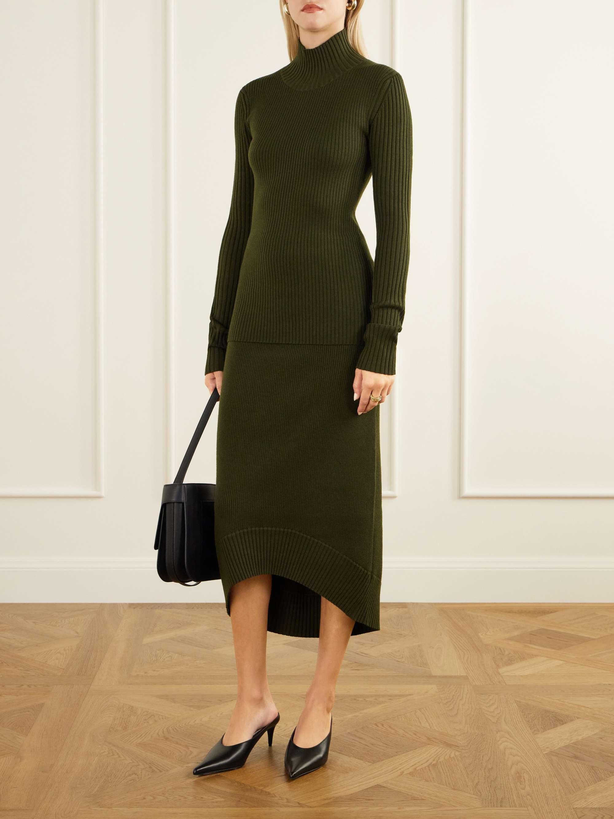 VICTORIA BECKHAM 