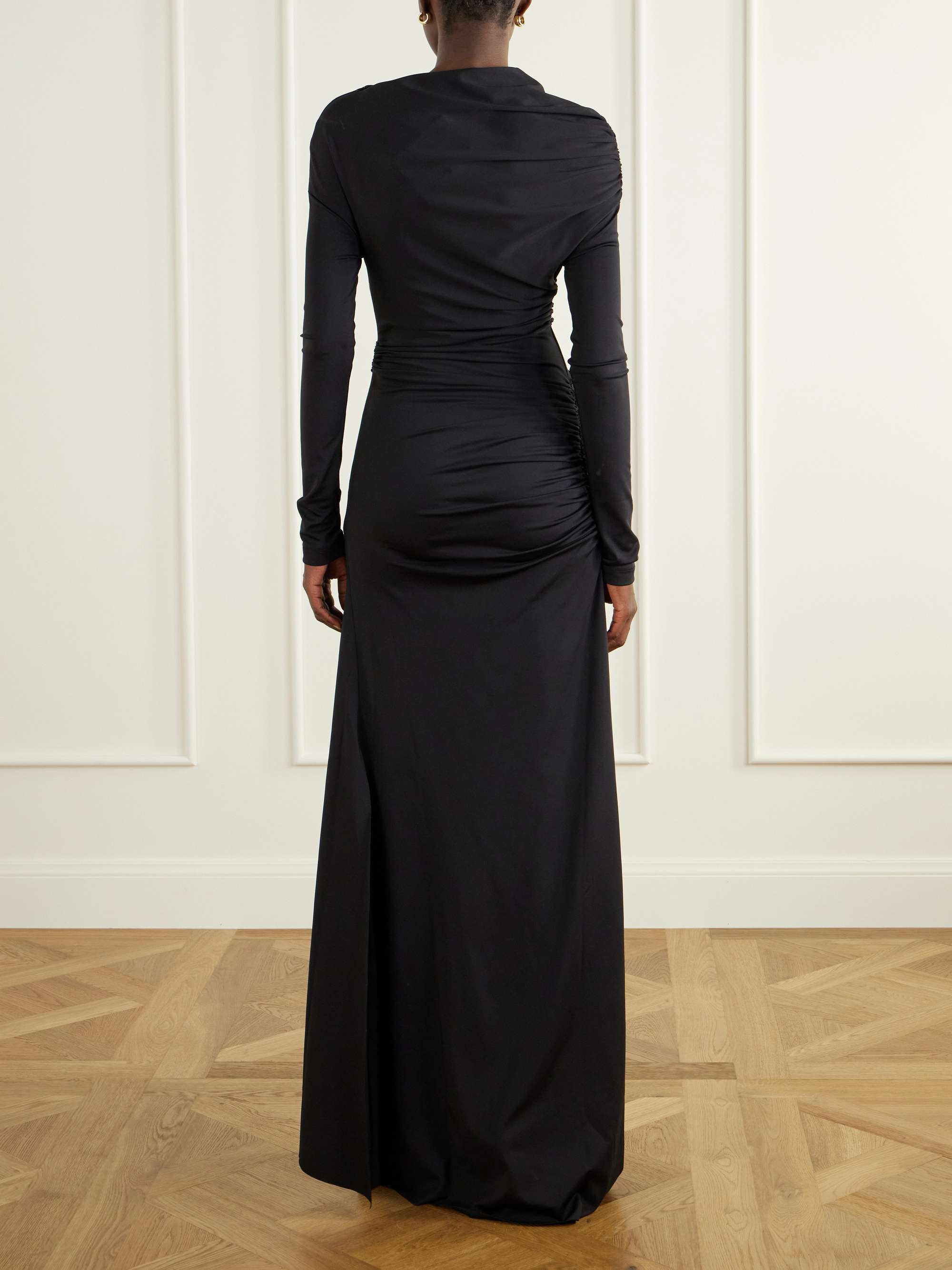 VICTORIA BECKHAM 