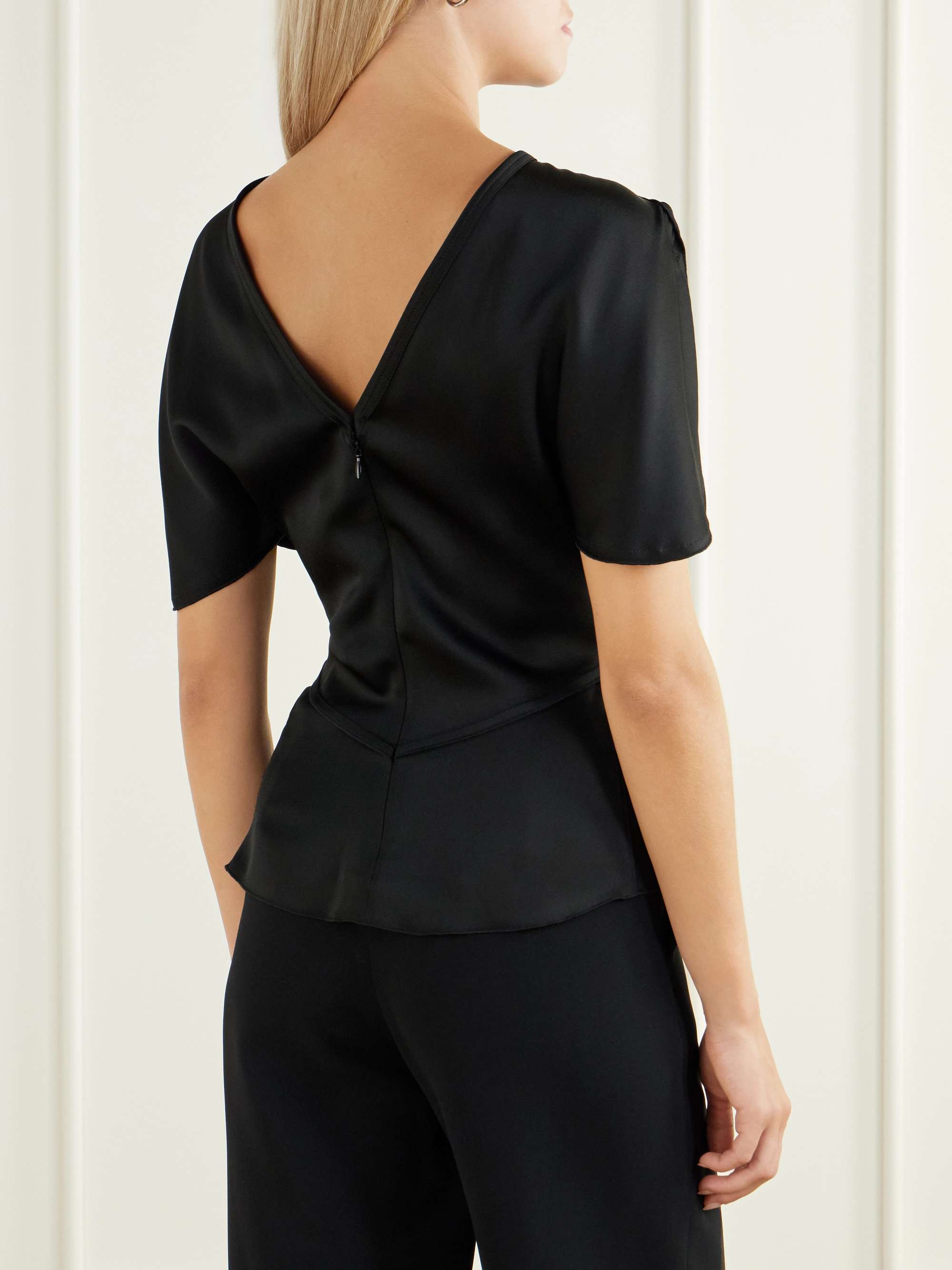 VICTORIA BECKHAM 