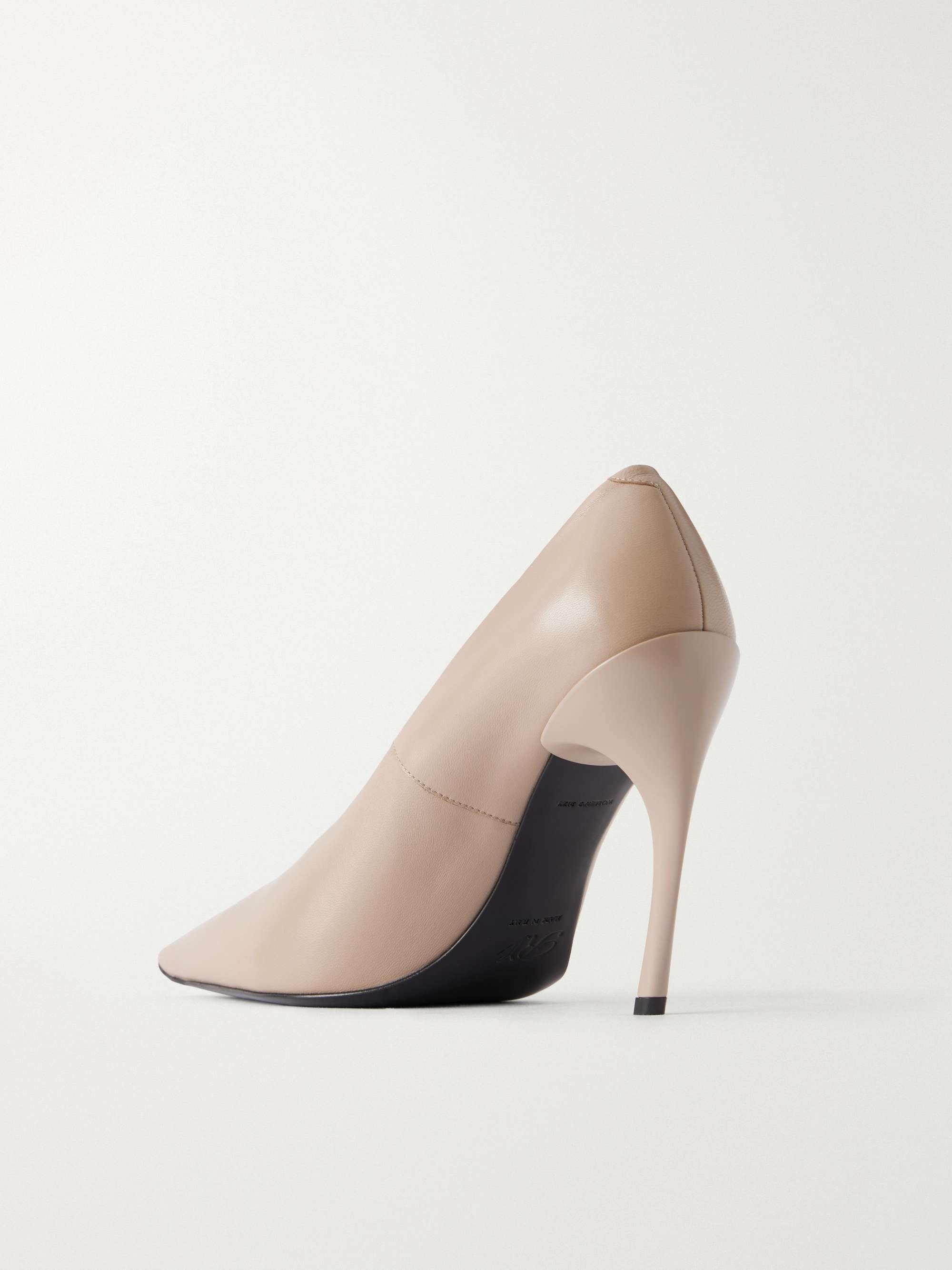 ROGER VIVIER 
