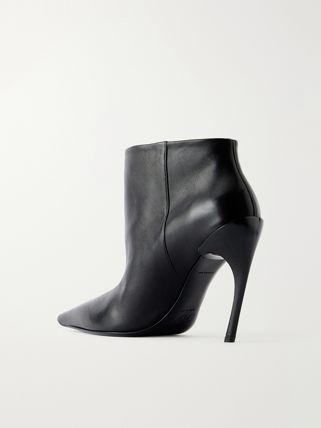 100 Ankle Boots