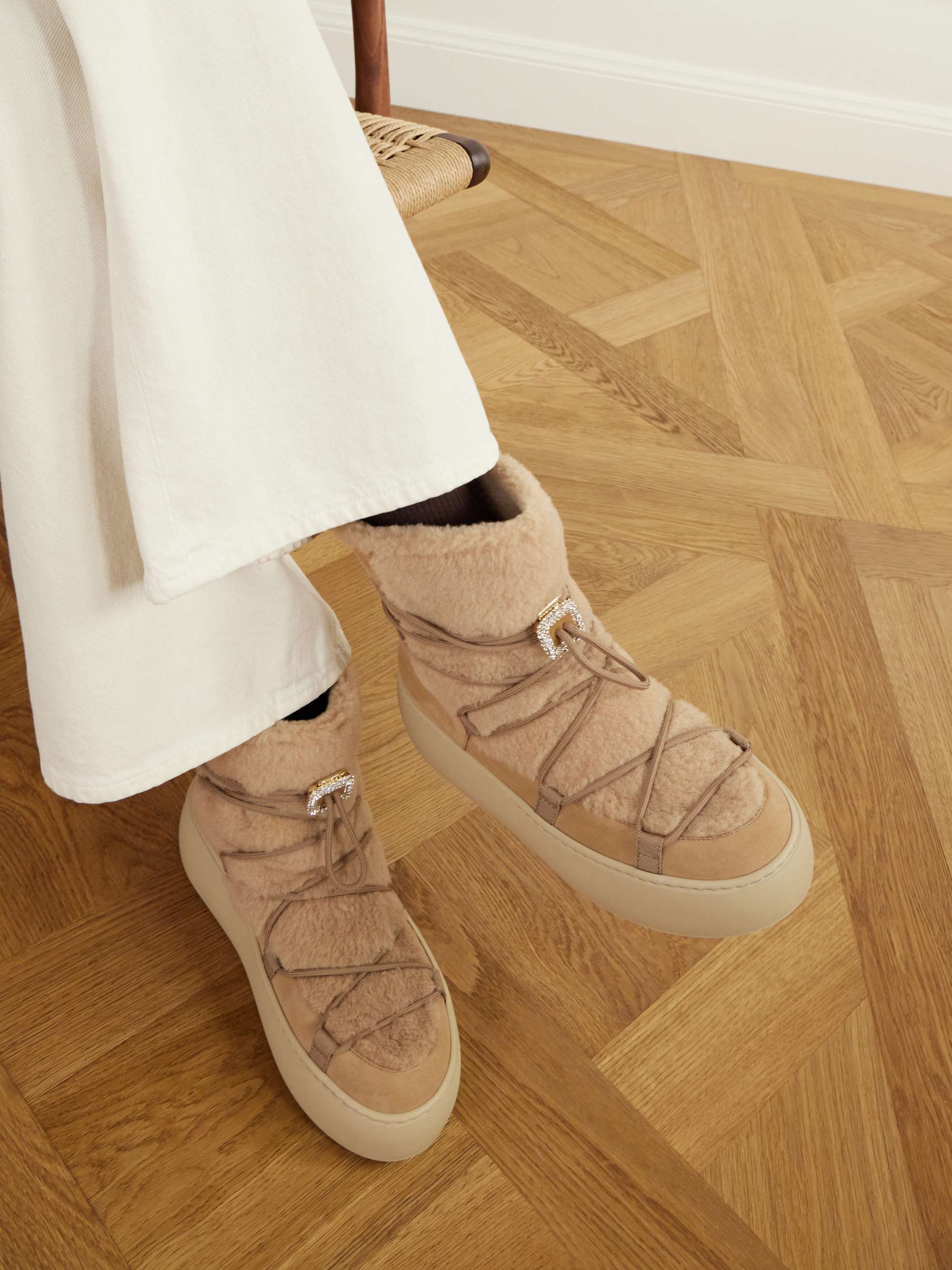 ROGER VIVIER 