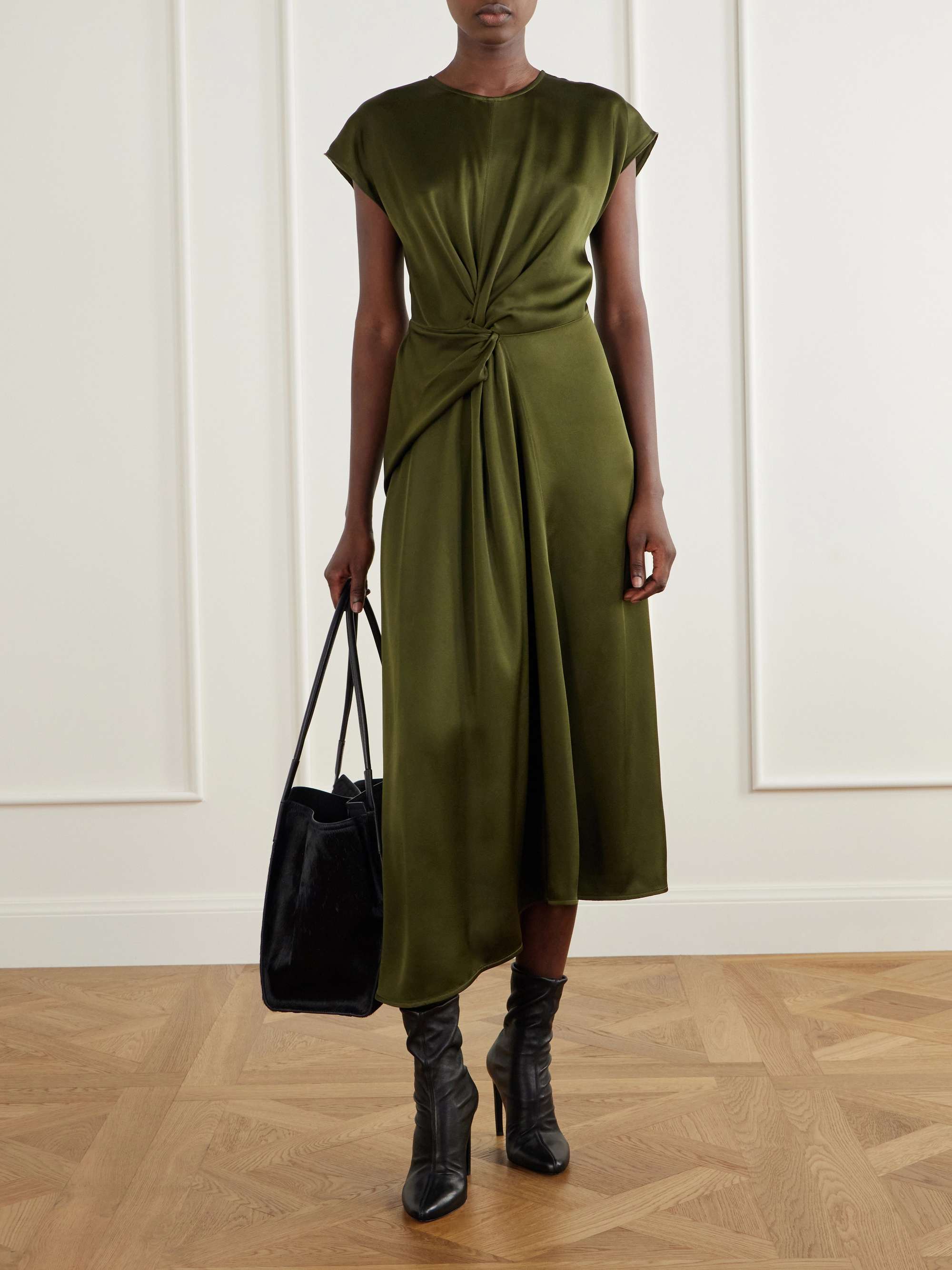 VICTORIA BECKHAM 