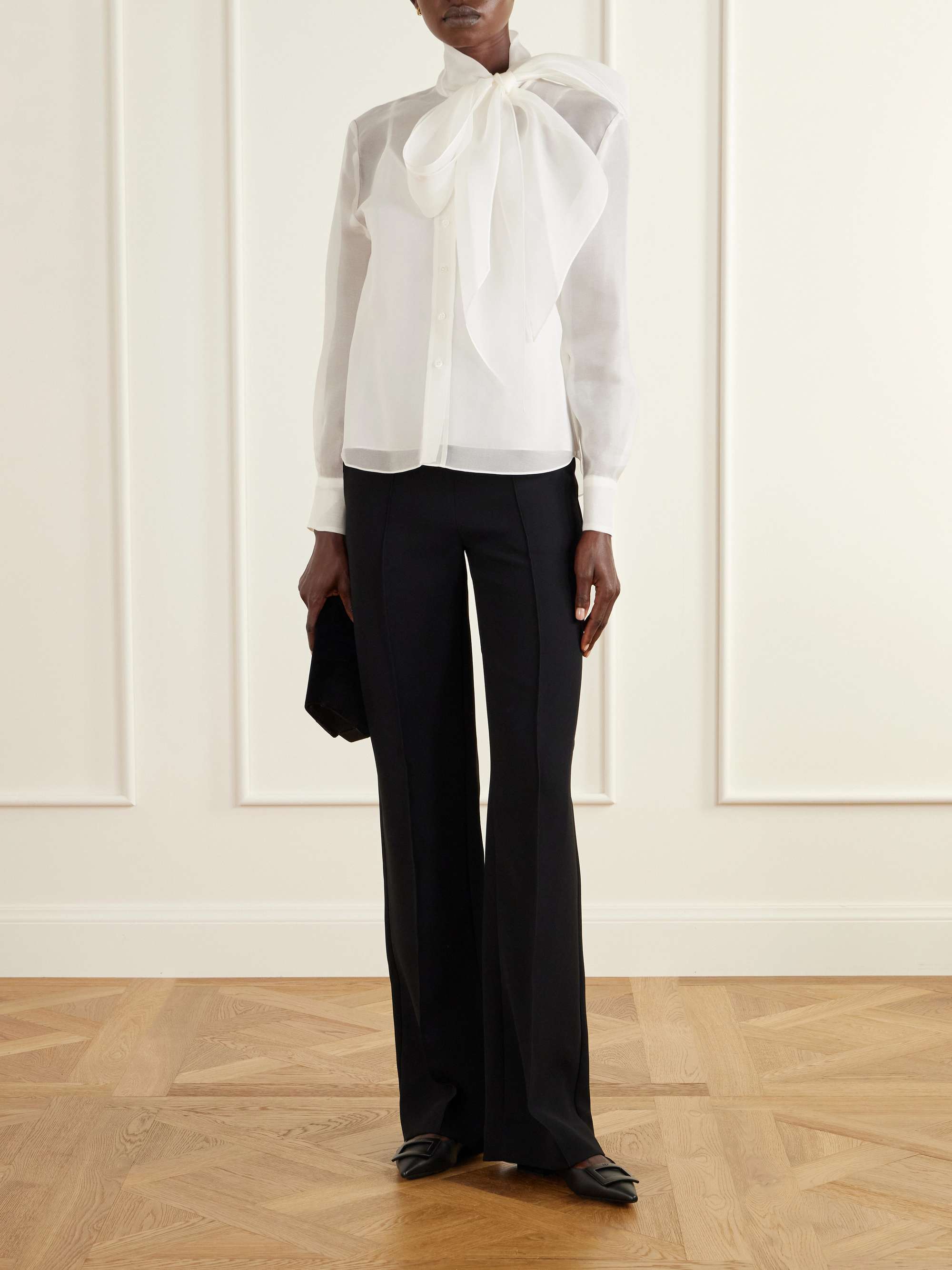 CAROLINA HERRERA 