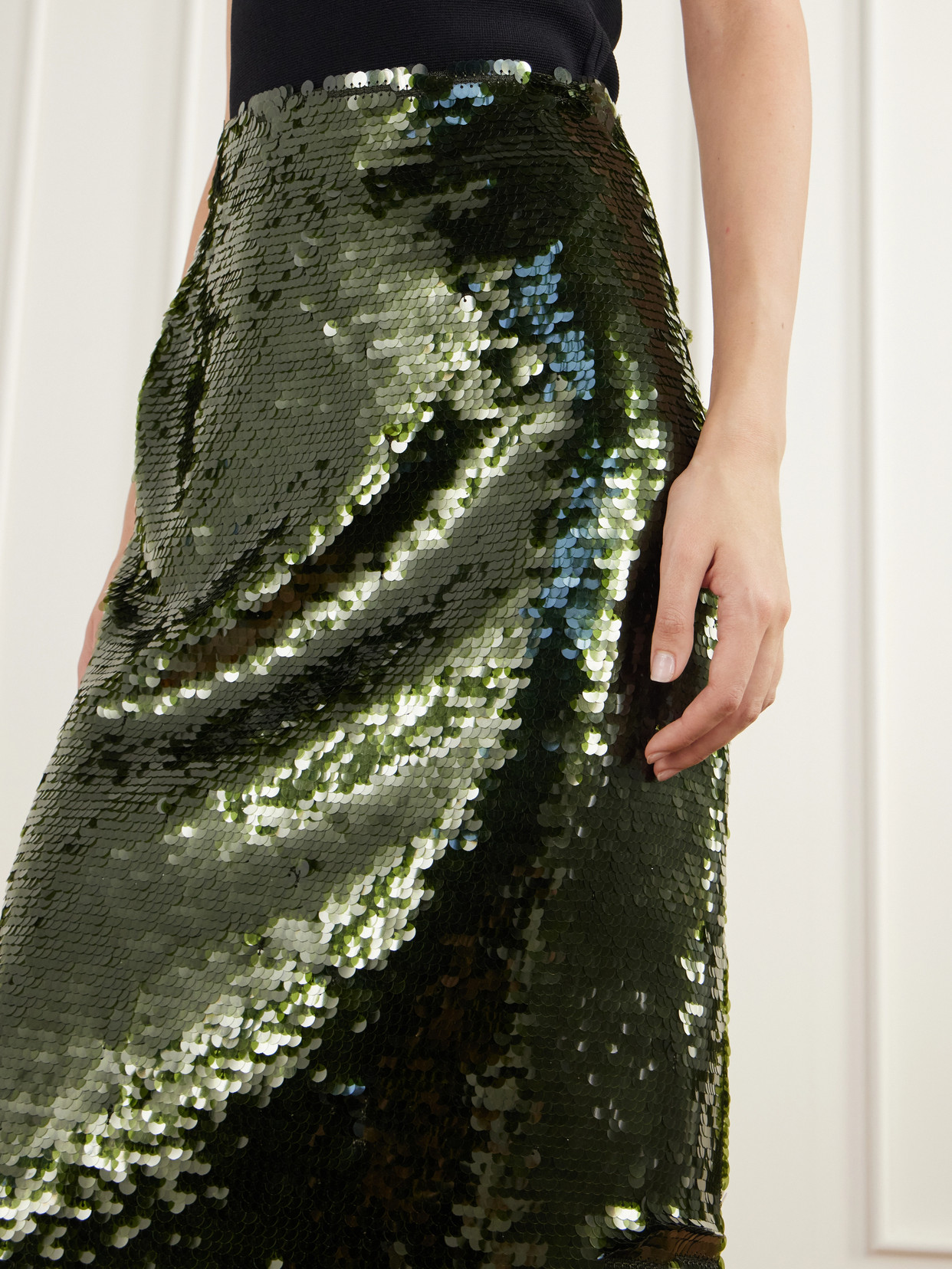 Sequined Knitted Knee-Length Skirt